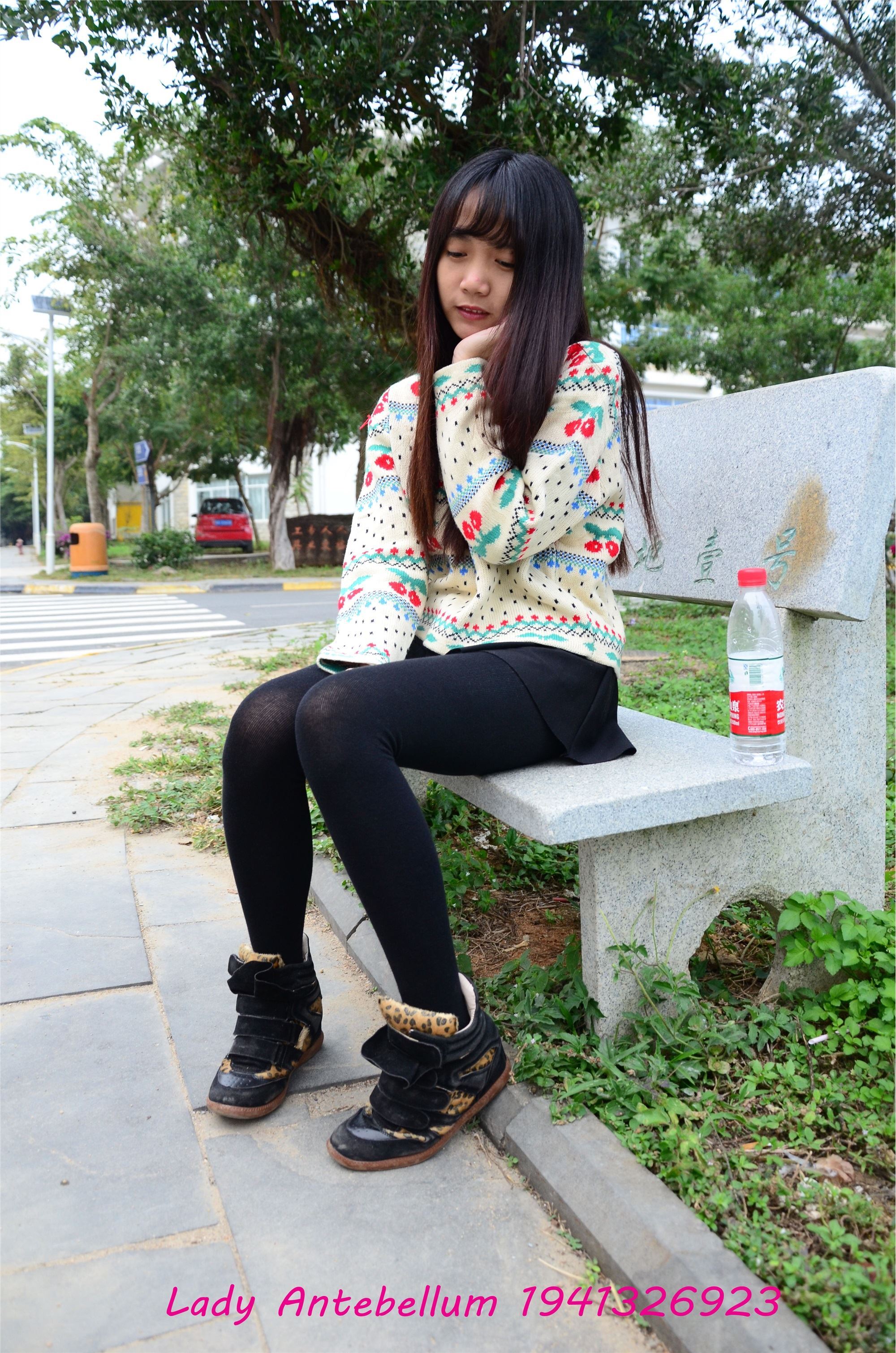 战前女神  恋足美腿棉袜女神级摄影套图 074