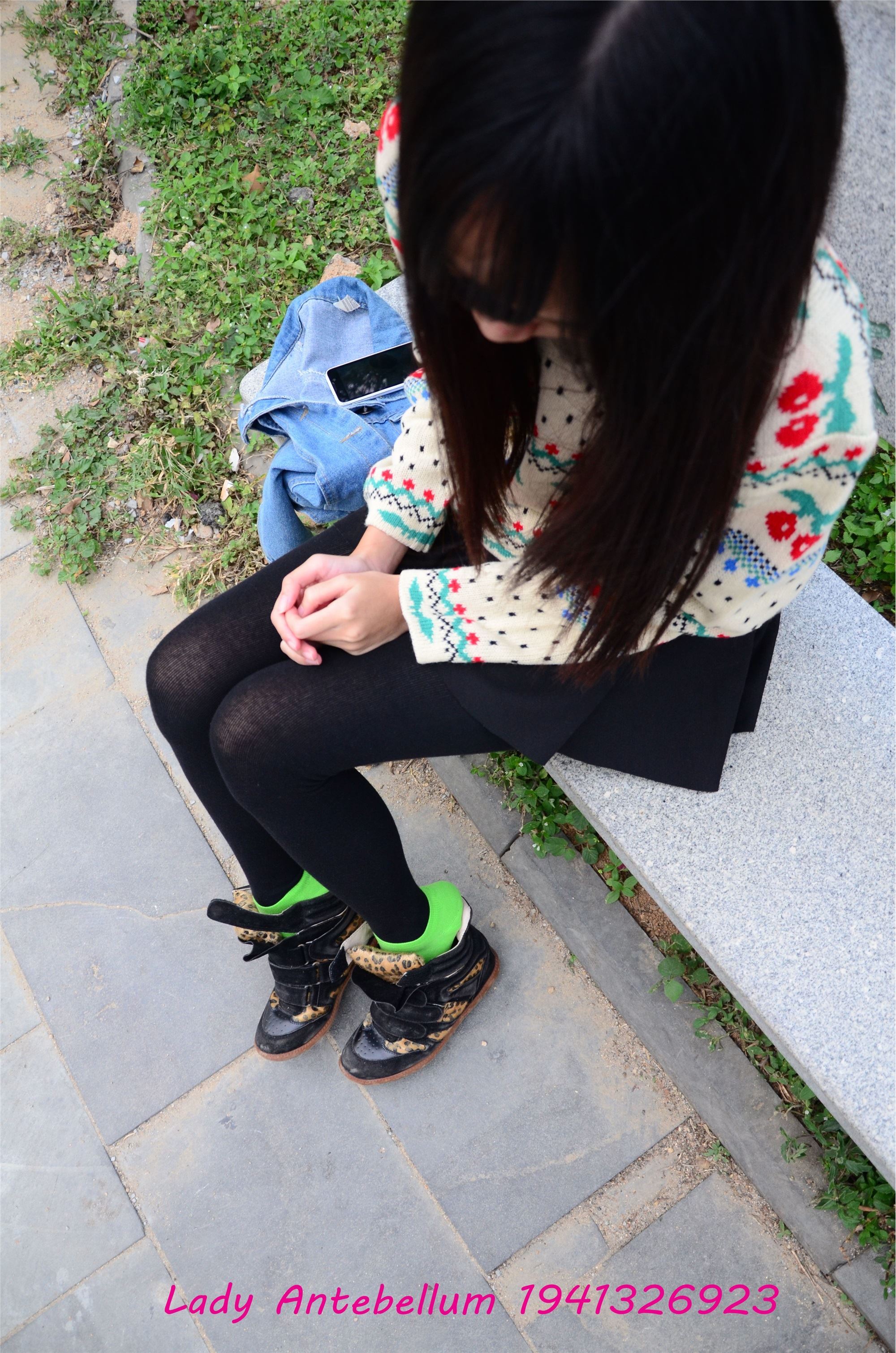 战前女神  恋足美腿棉袜女神级摄影套图 074