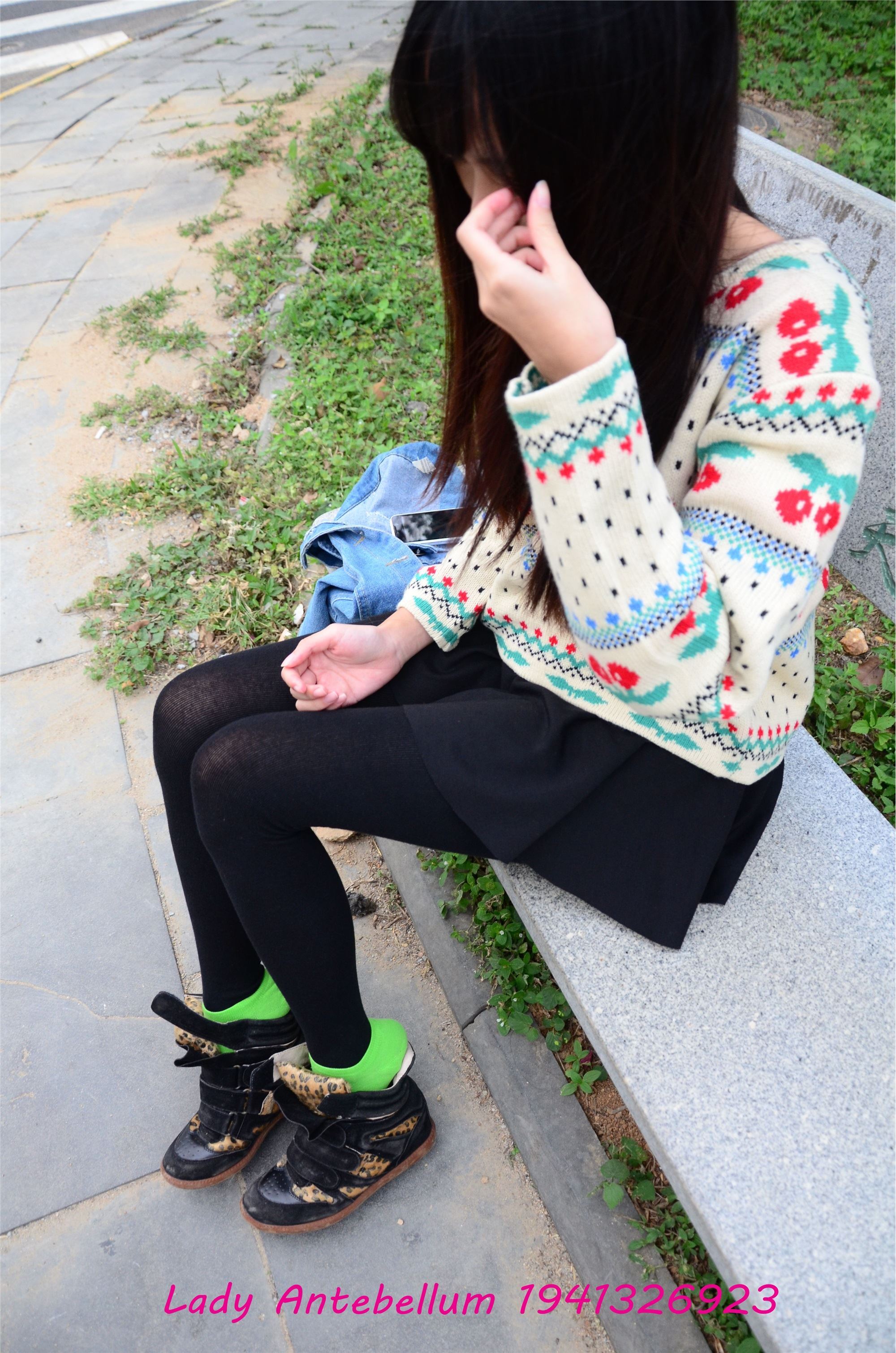 战前女神  恋足美腿棉袜女神级摄影套图 074