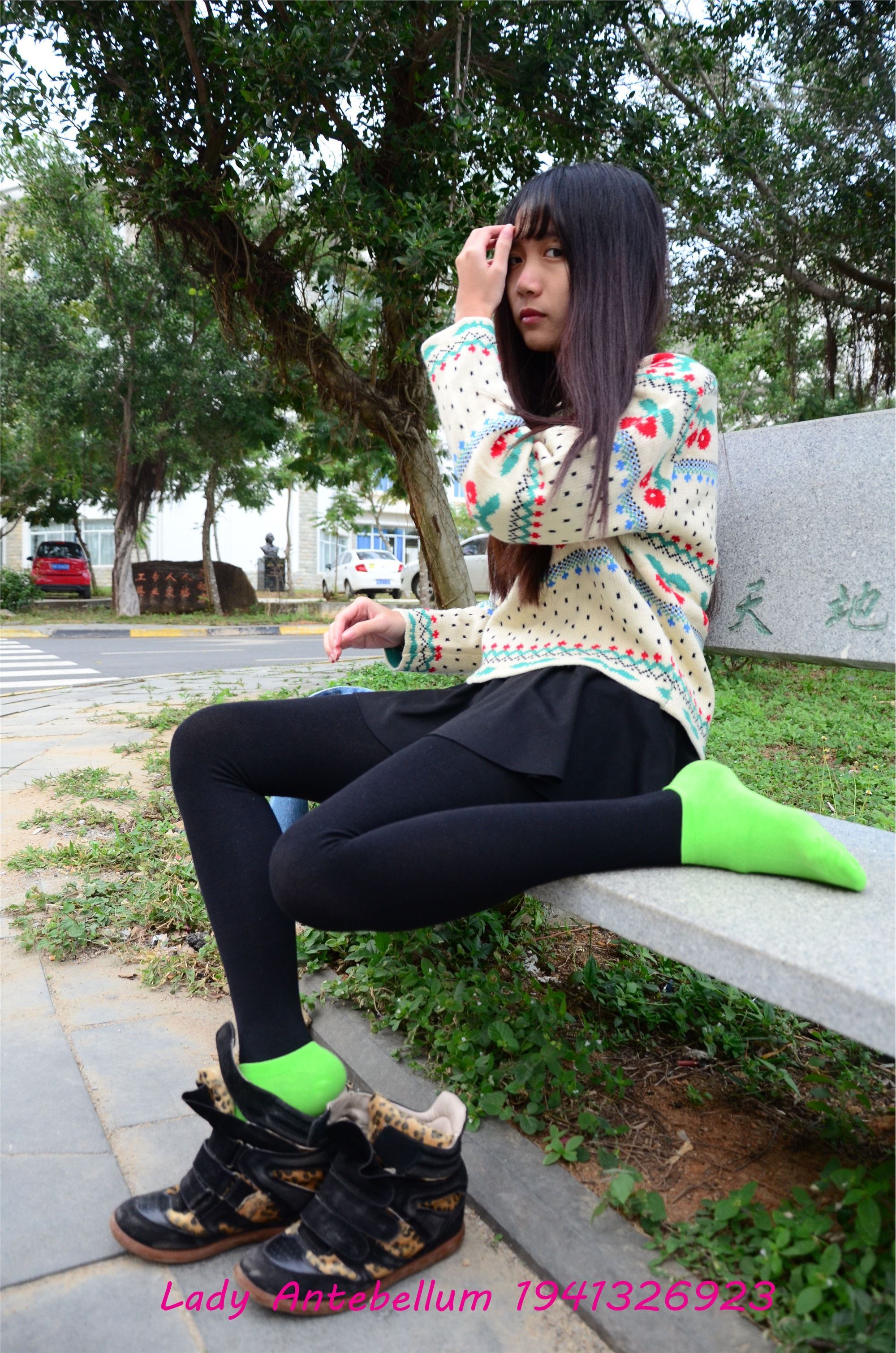 战前女神  恋足美腿棉袜女神级摄影套图 074