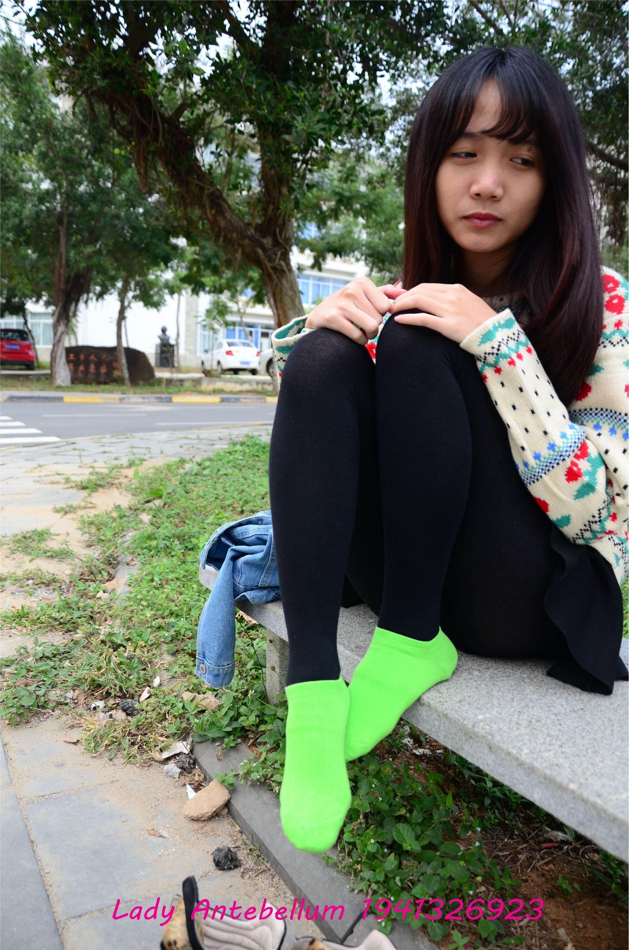 战前女神  恋足美腿棉袜女神级摄影套图 074