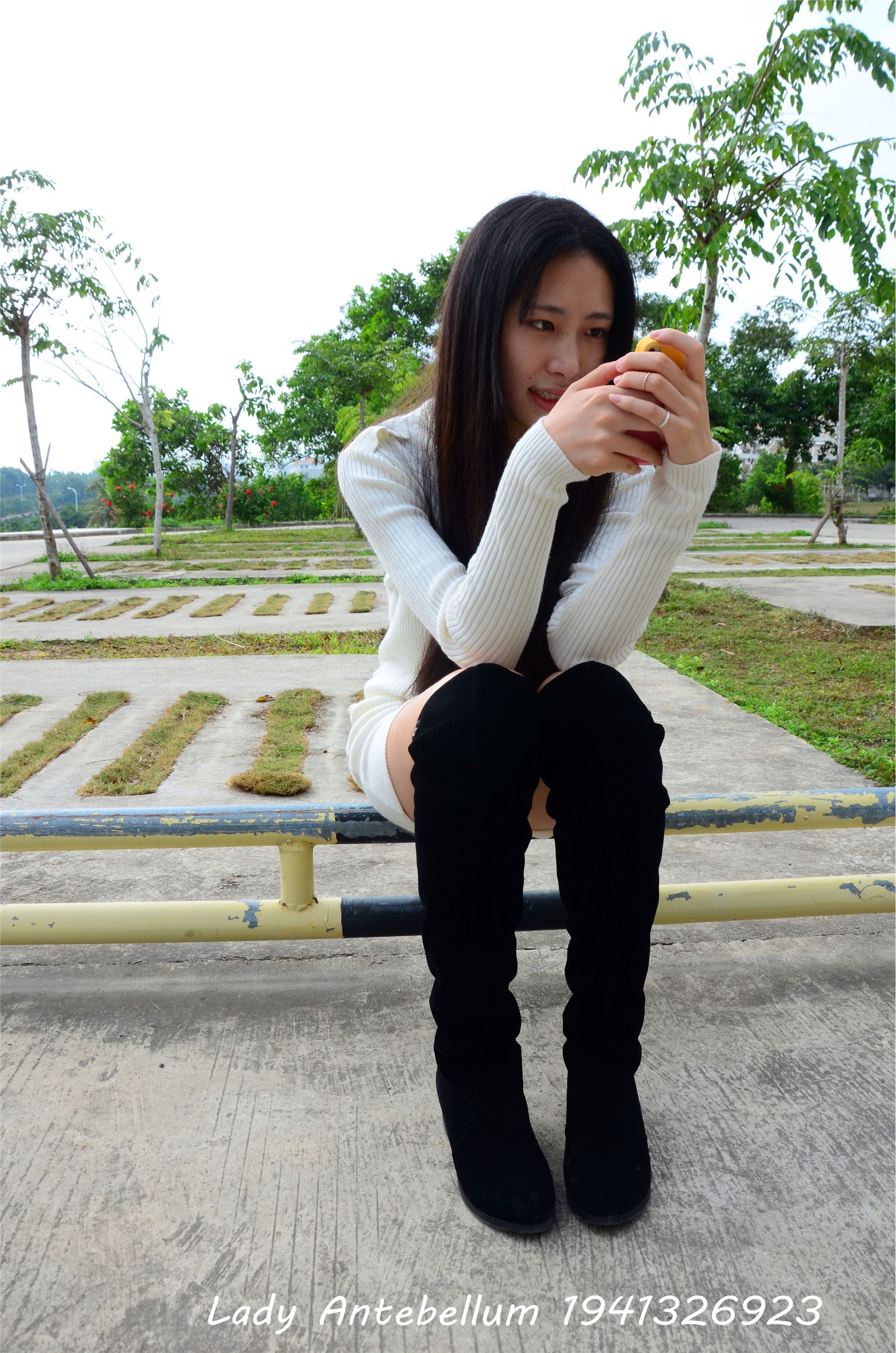 战前女神  恋足美腿棉袜女神级摄影套图 075