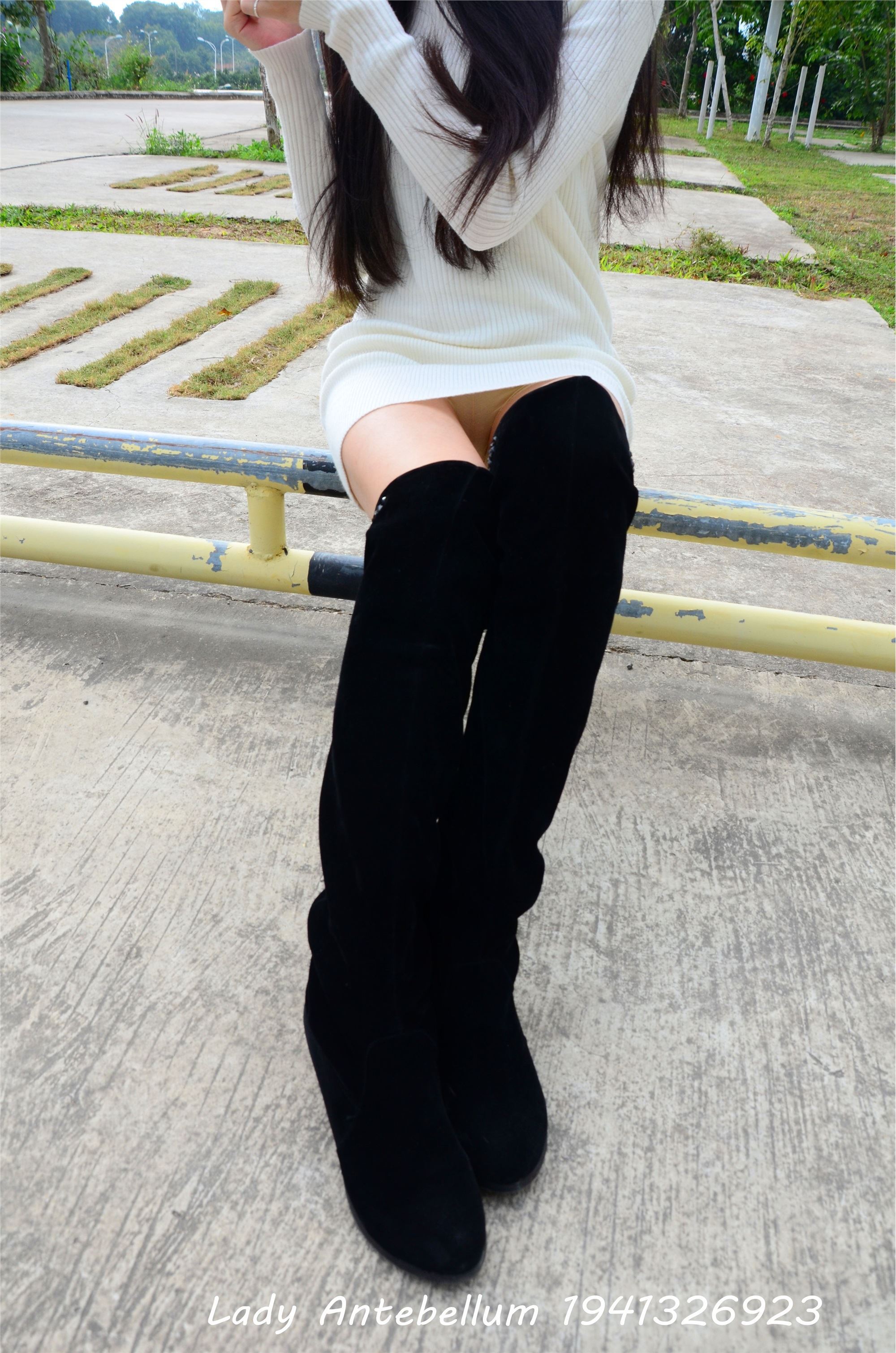 战前女神  恋足美腿棉袜女神级摄影套图 075