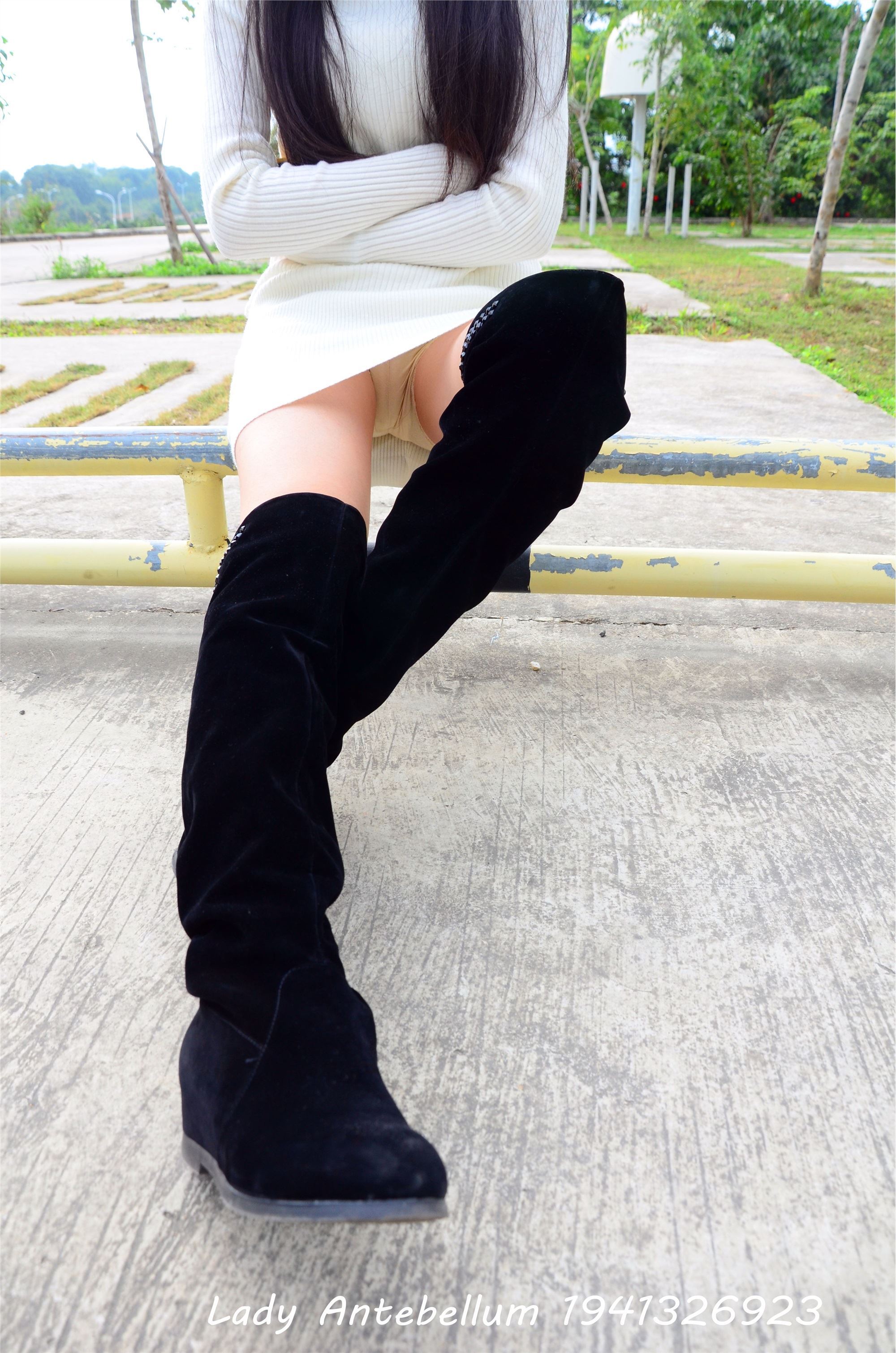 战前女神  恋足美腿棉袜女神级摄影套图 075