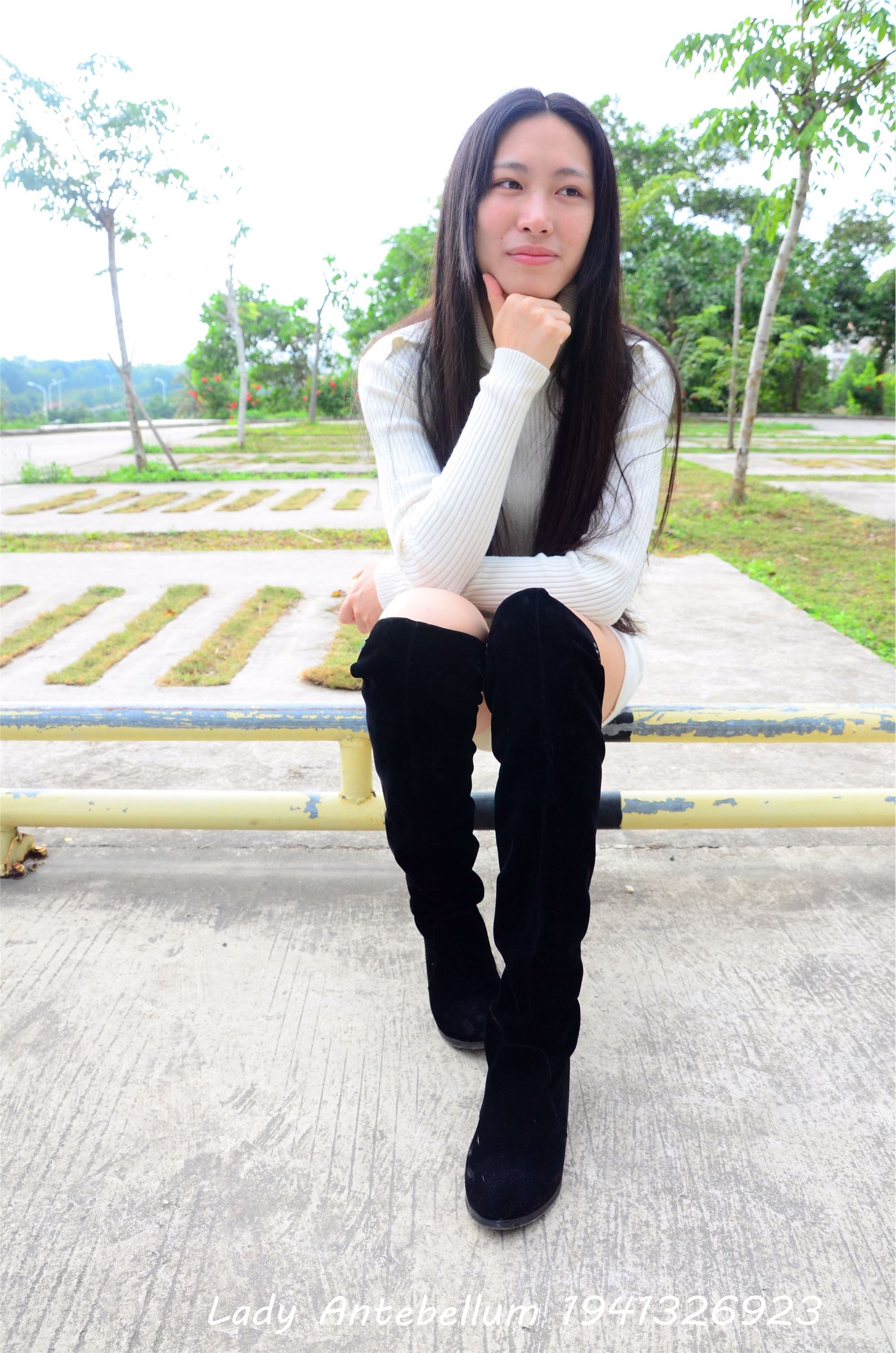 战前女神  恋足美腿棉袜女神级摄影套图 075