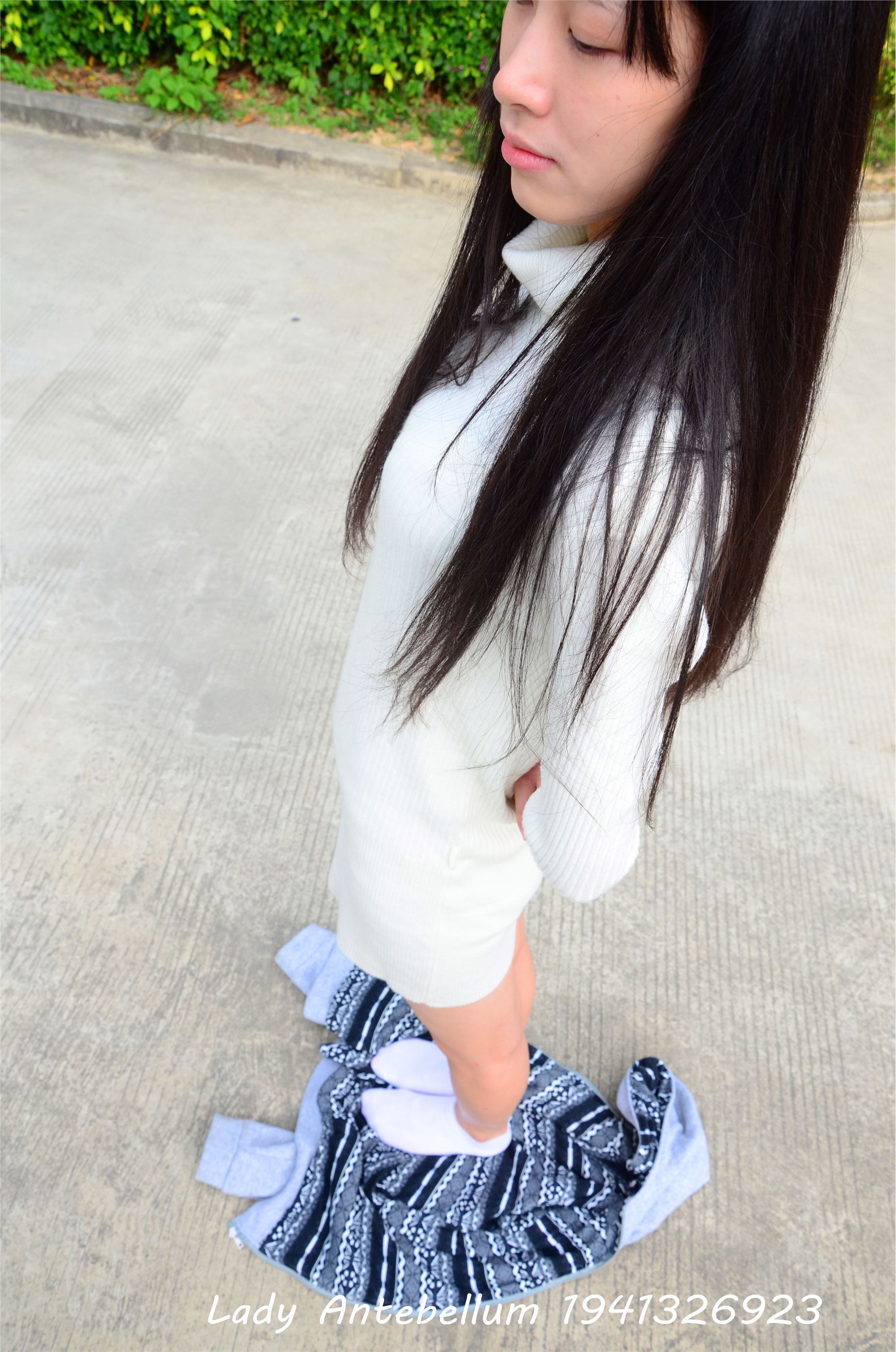 战前女神  恋足美腿棉袜女神级摄影套图 075