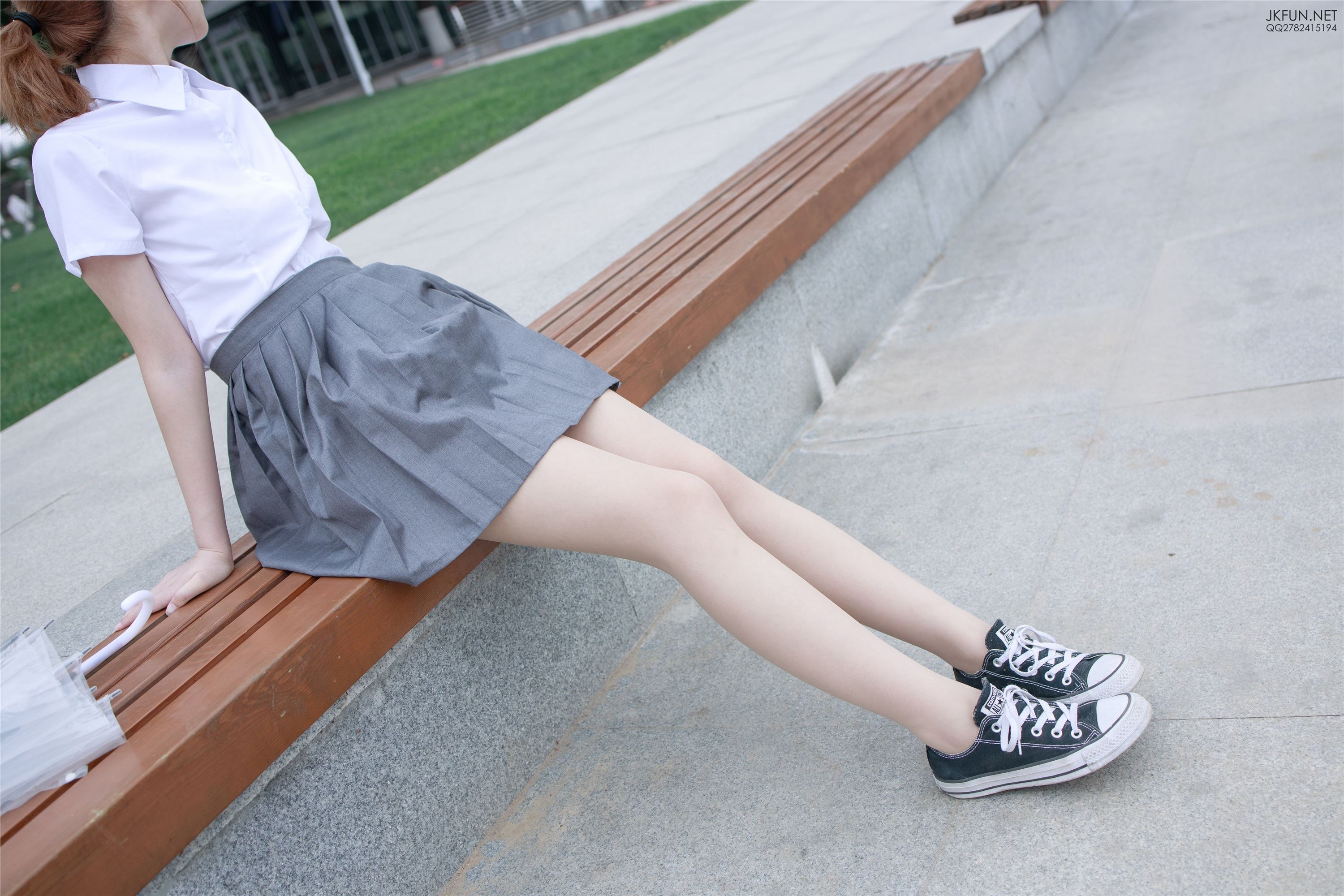 森萝财团萝莉丝足写真 JKFUN-005 卉子