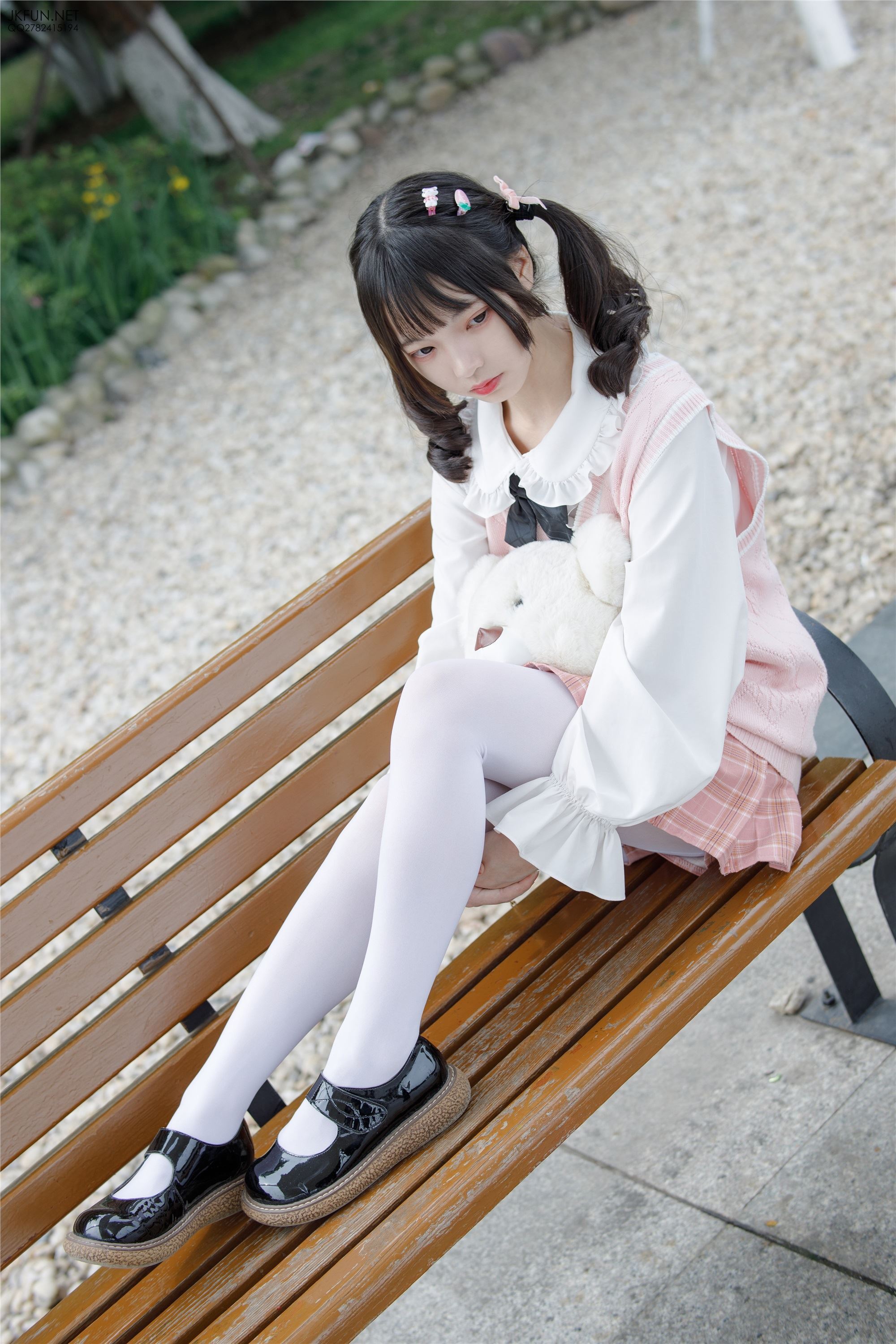 森萝财团萝莉丝足写真 JKFUN-007 默陌 80D白丝