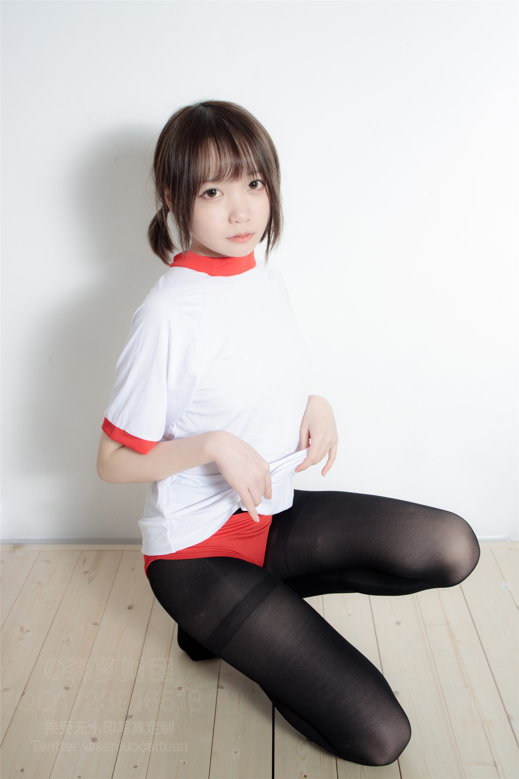 森萝财团萝莉丝足写真 WTMSB-001 红色布鲁马50D黑丝