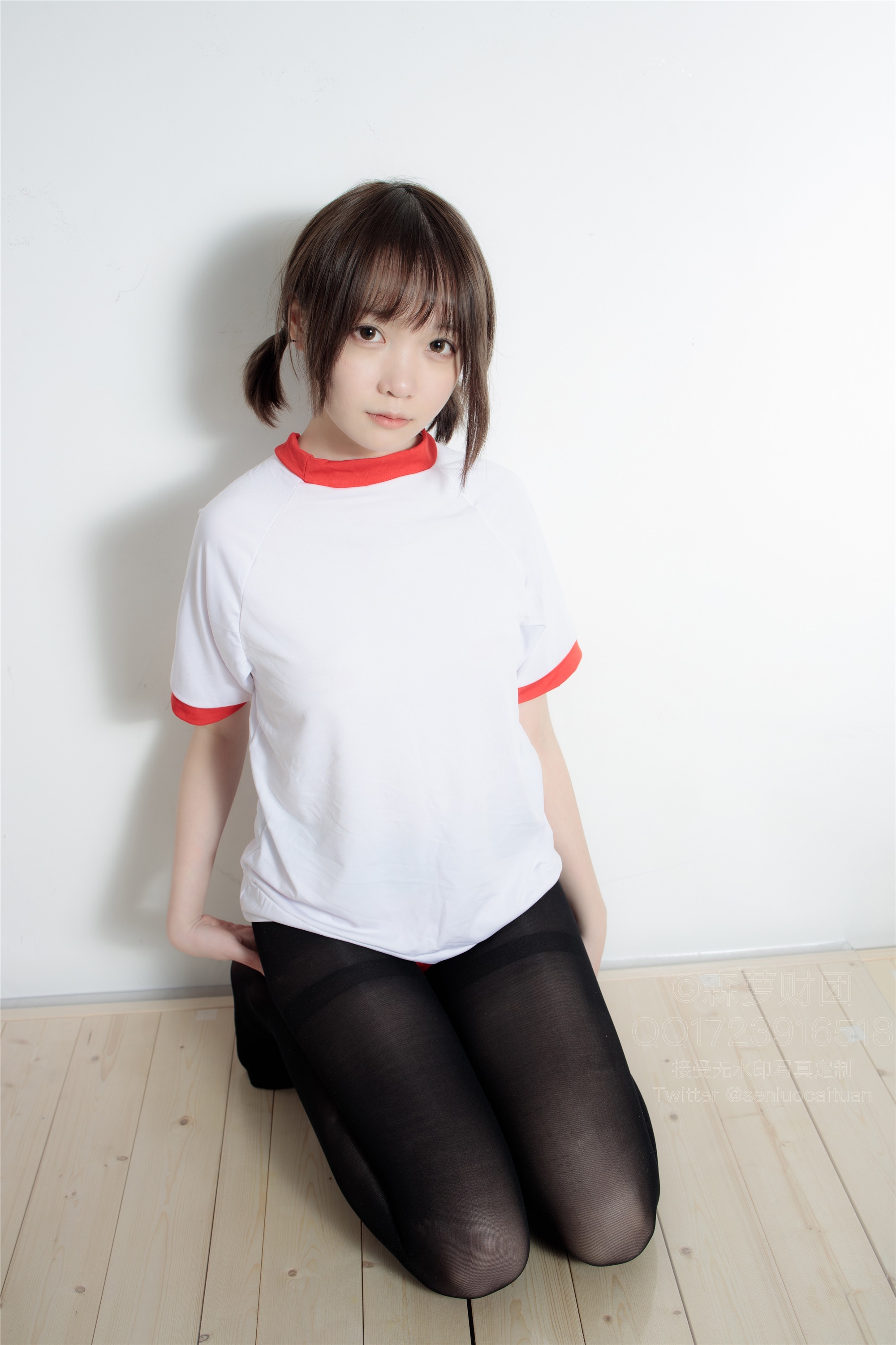 森萝财团萝莉丝足写真 WTMSB-001 红色布鲁马50D黑丝