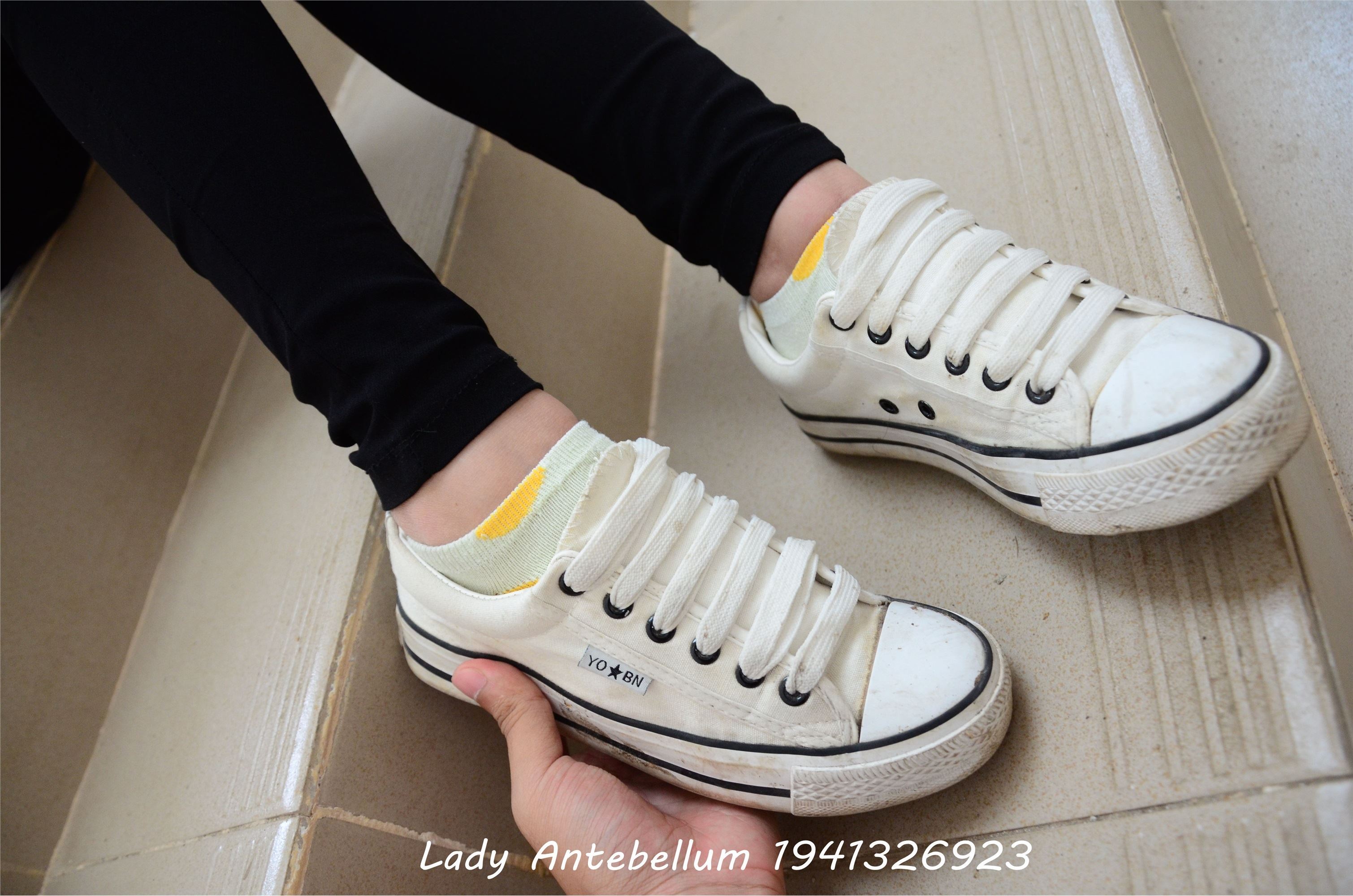 战前女神  恋足美腿棉袜女神级摄影套图 066