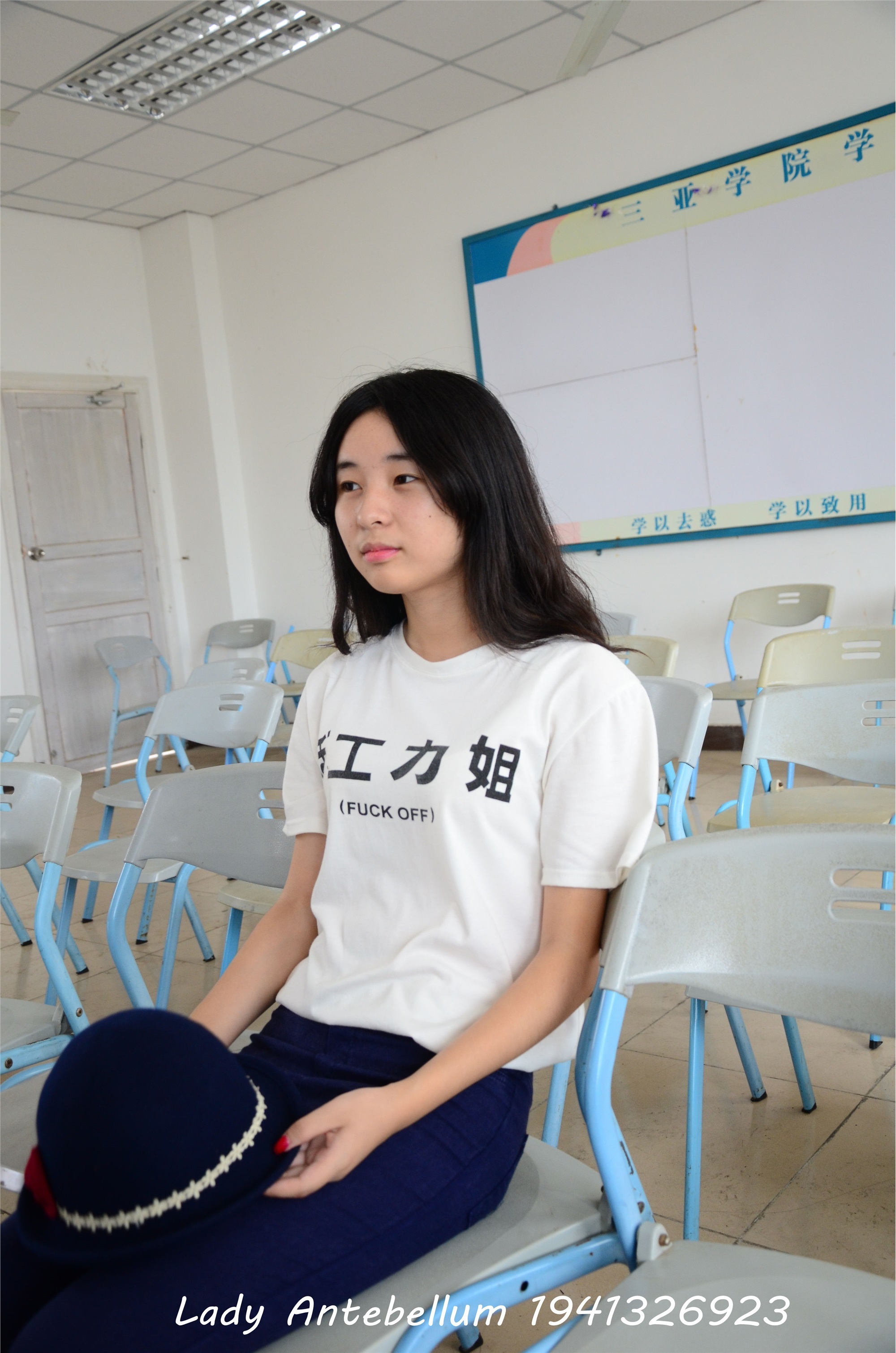 战前女神  恋足美腿棉袜女神级摄影套图 067