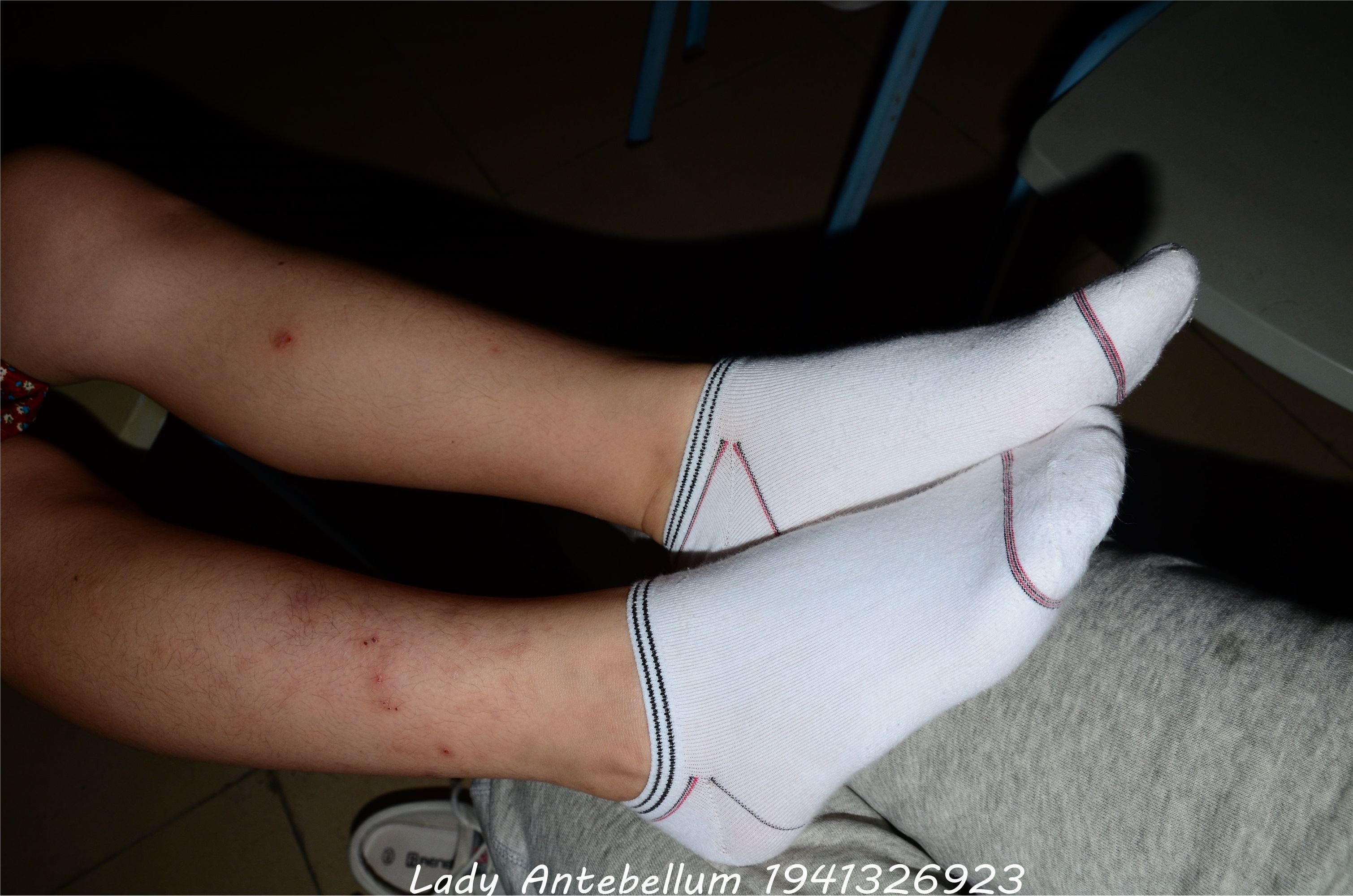 战前女神  恋足美腿棉袜女神级摄影套图 068