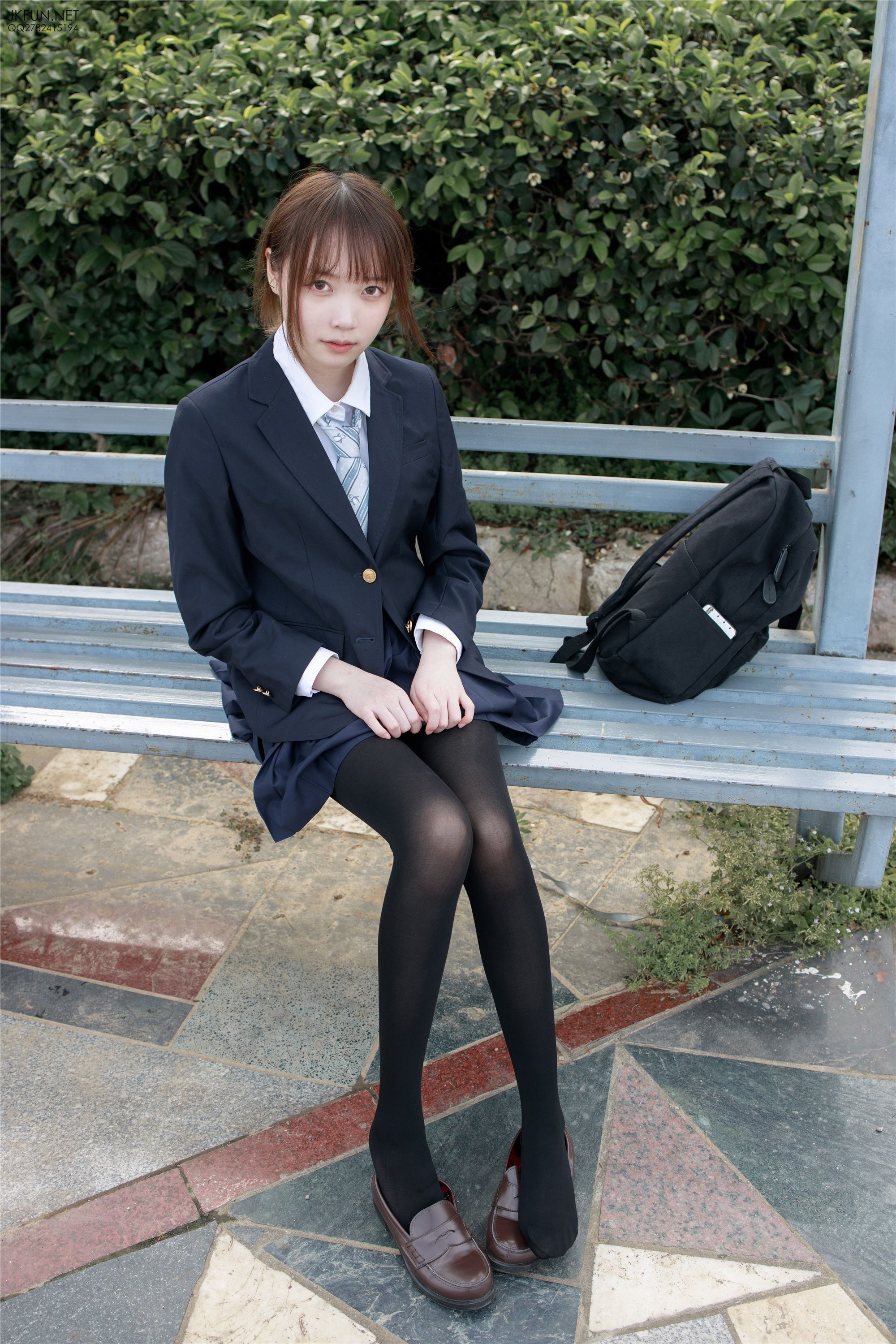 森萝财团萝莉丝足写真 JKFUN-006 Aika 日系黑丝