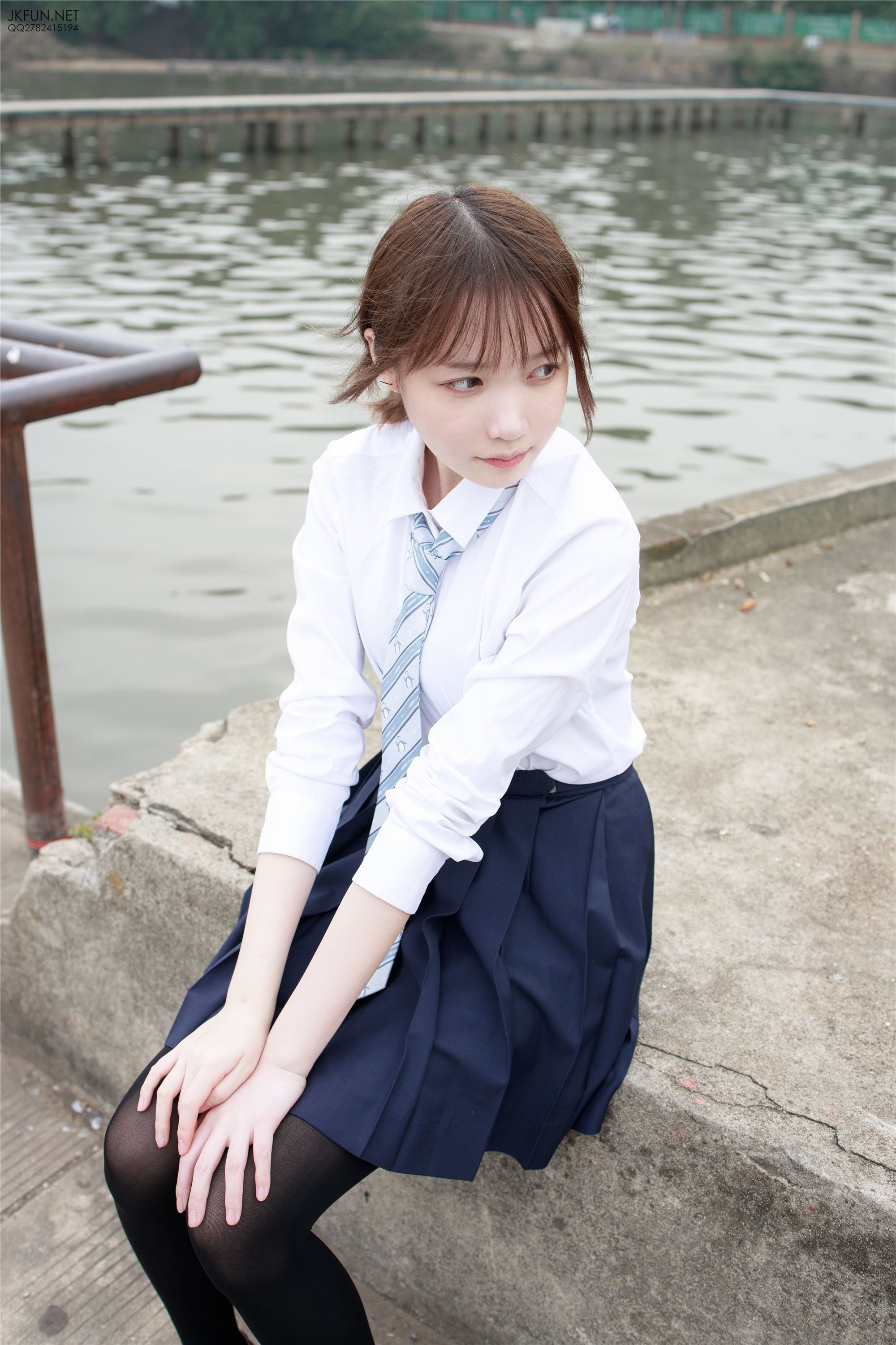 森萝财团萝莉丝足写真 JKFUN-006 Aika 日系黑丝