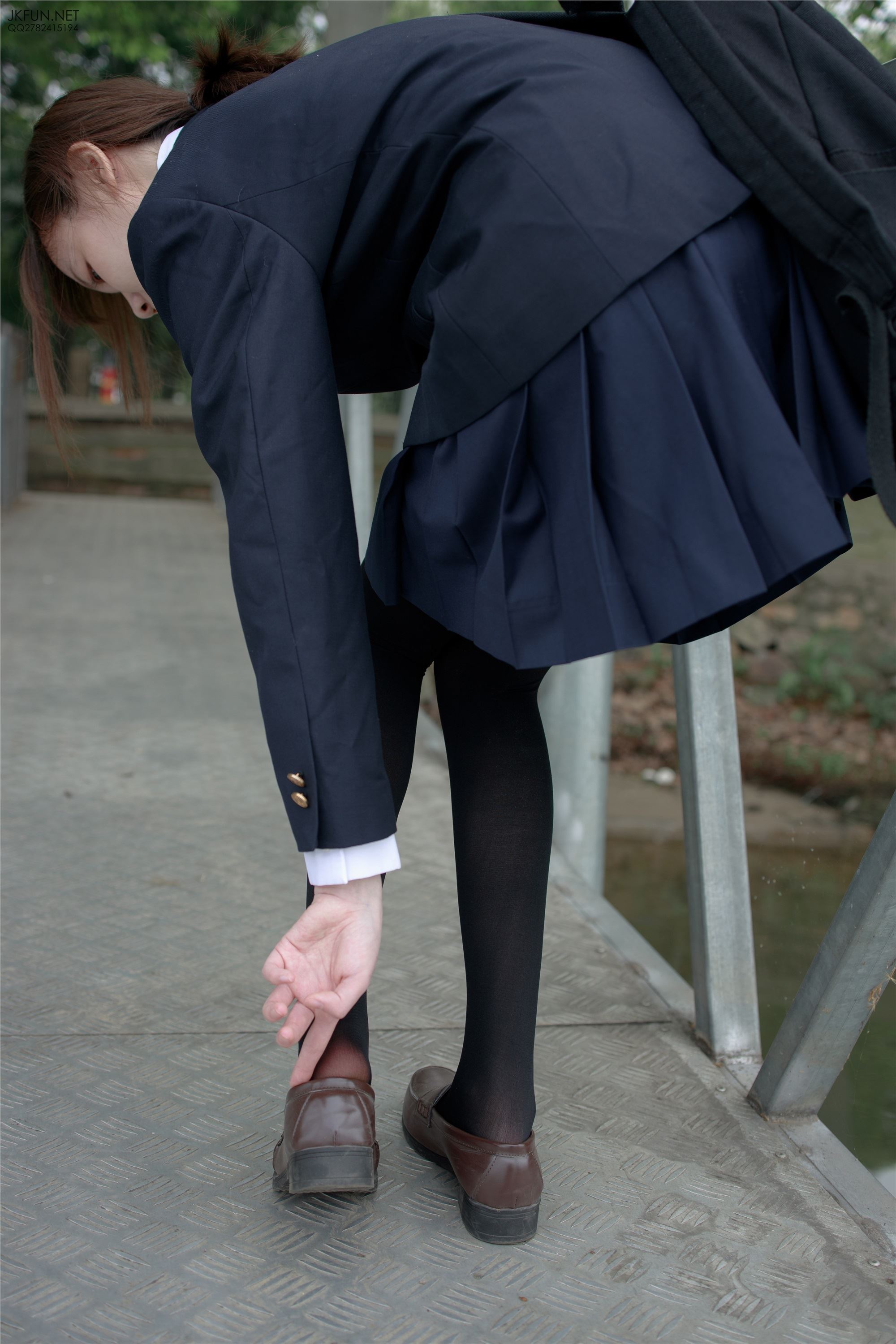 森萝财团萝莉丝足写真 JKFUN-006 Aika 日系黑丝