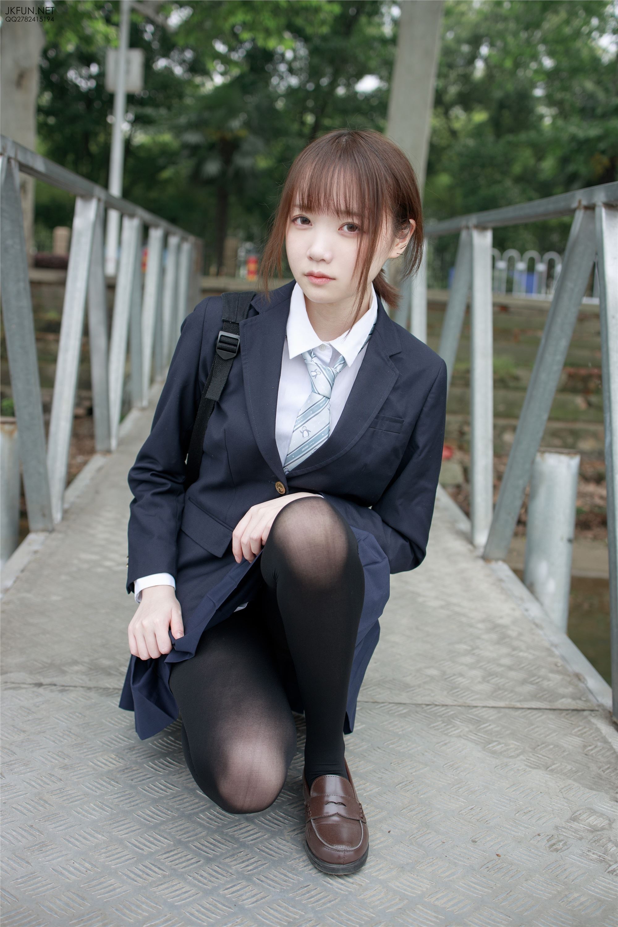 森萝财团萝莉丝足写真 JKFUN-006 Aika 日系黑丝