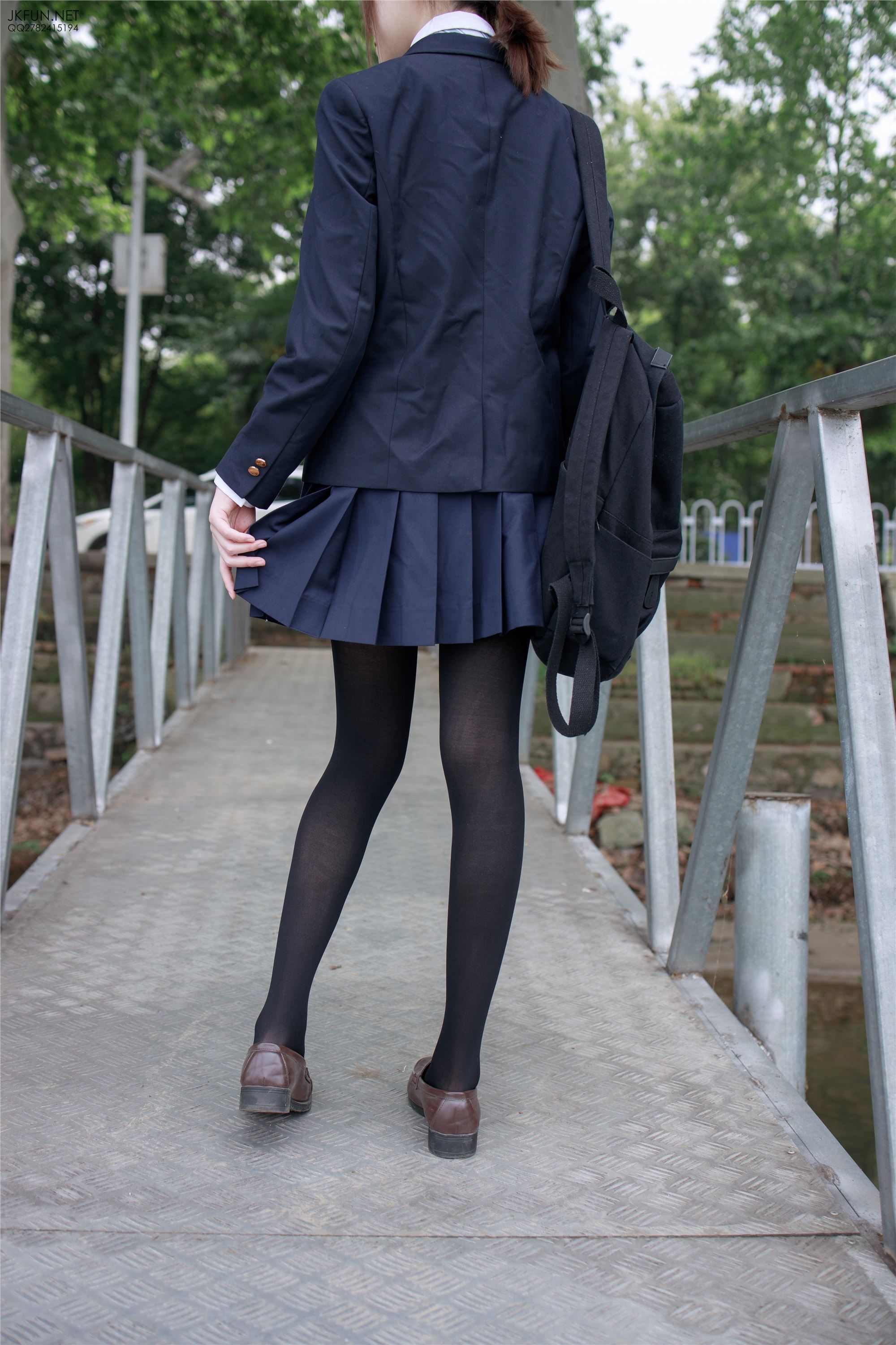 森萝财团萝莉丝足写真 JKFUN-006 Aika 日系黑丝