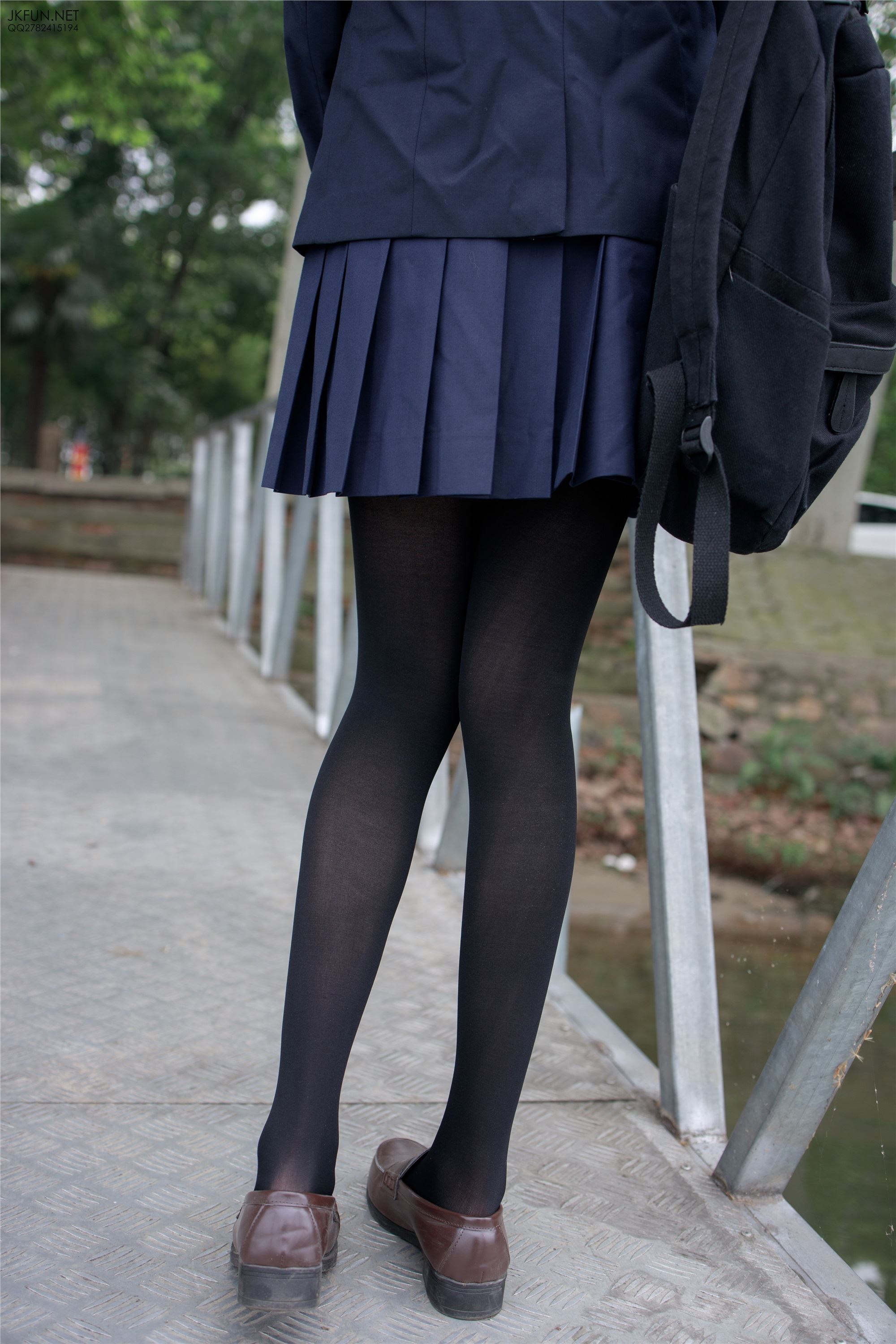 森萝财团萝莉丝足写真 JKFUN-006 Aika 日系黑丝