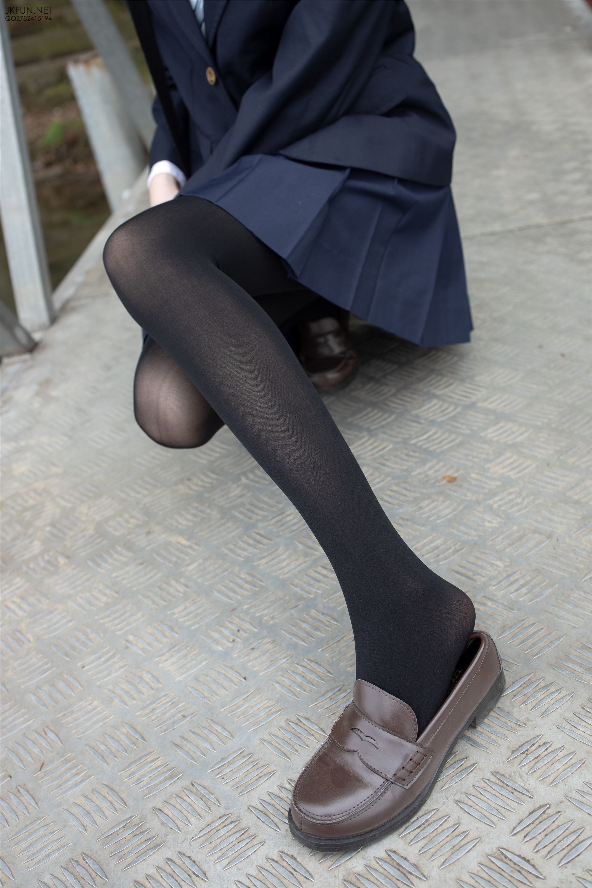 森萝财团萝莉丝足写真 JKFUN-006 Aika 日系黑丝