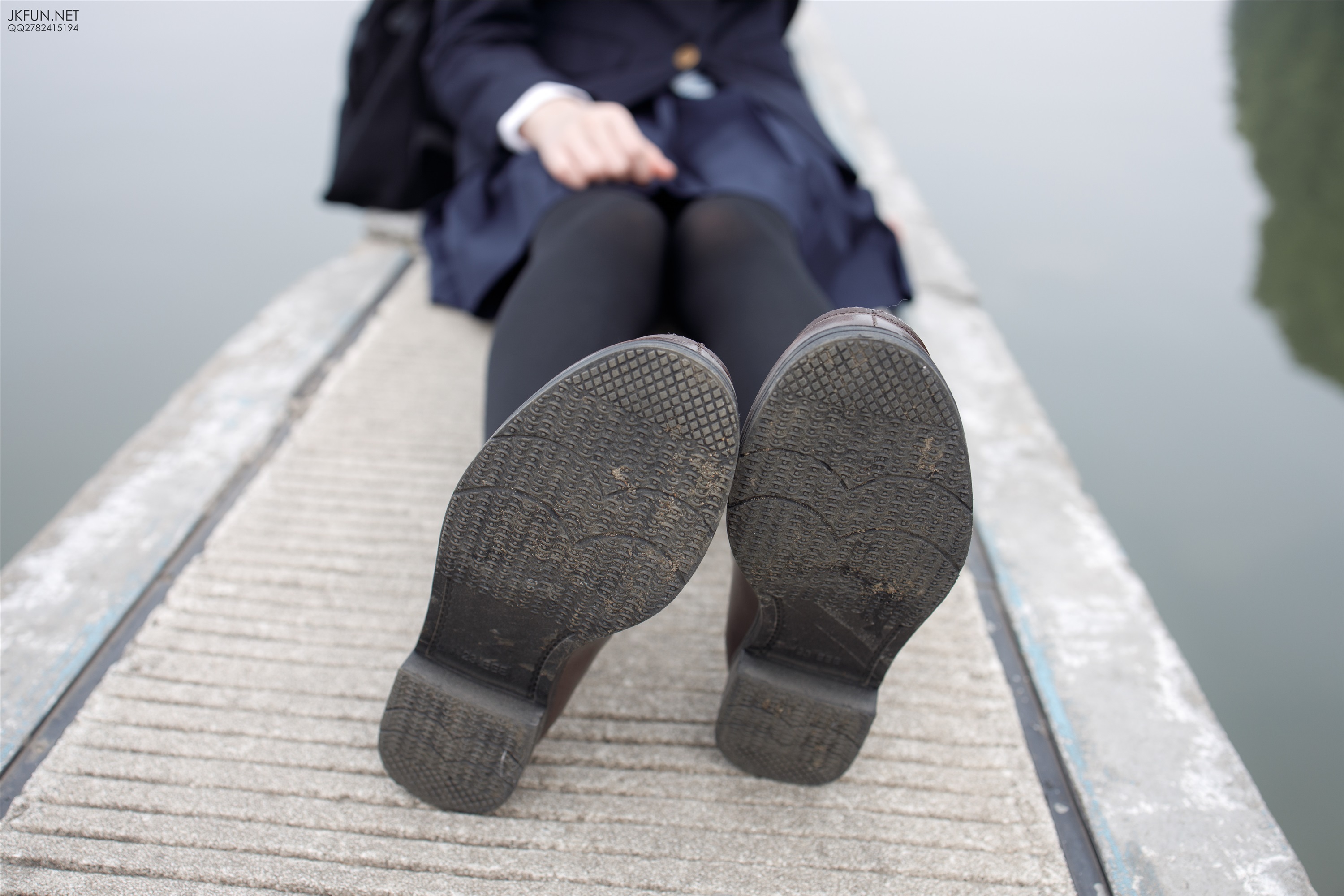 森萝财团萝莉丝足写真 JKFUN-006 Aika 日系黑丝