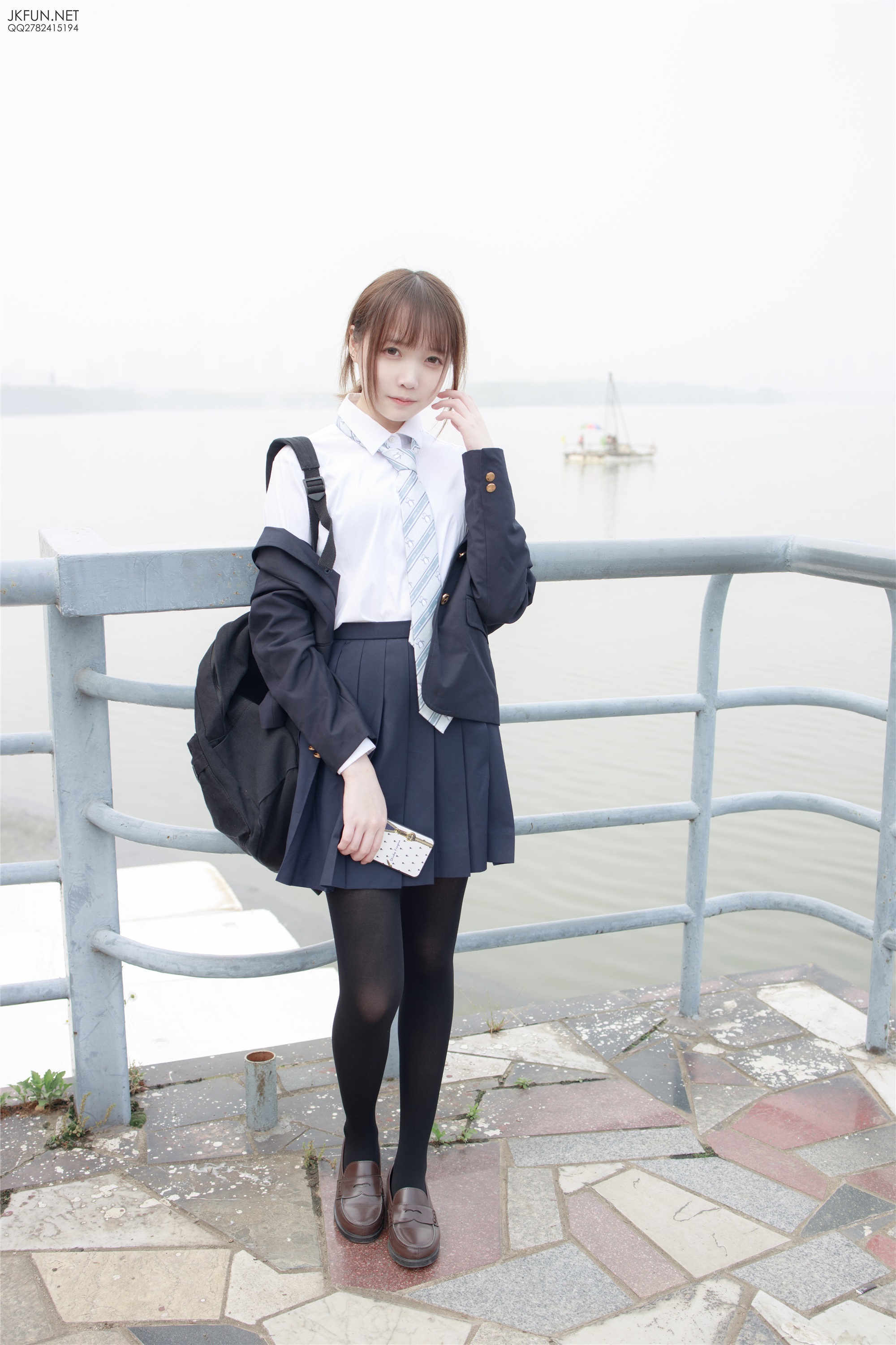 森萝财团萝莉丝足写真 JKFUN-006 Aika 日系黑丝