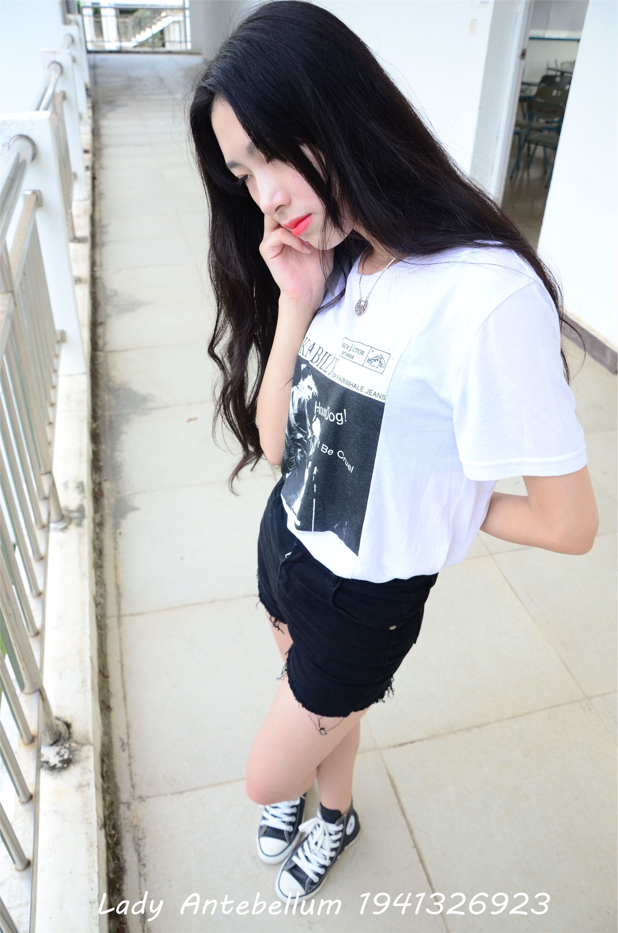 战前女神  恋足美腿棉袜女神级摄影套图 077