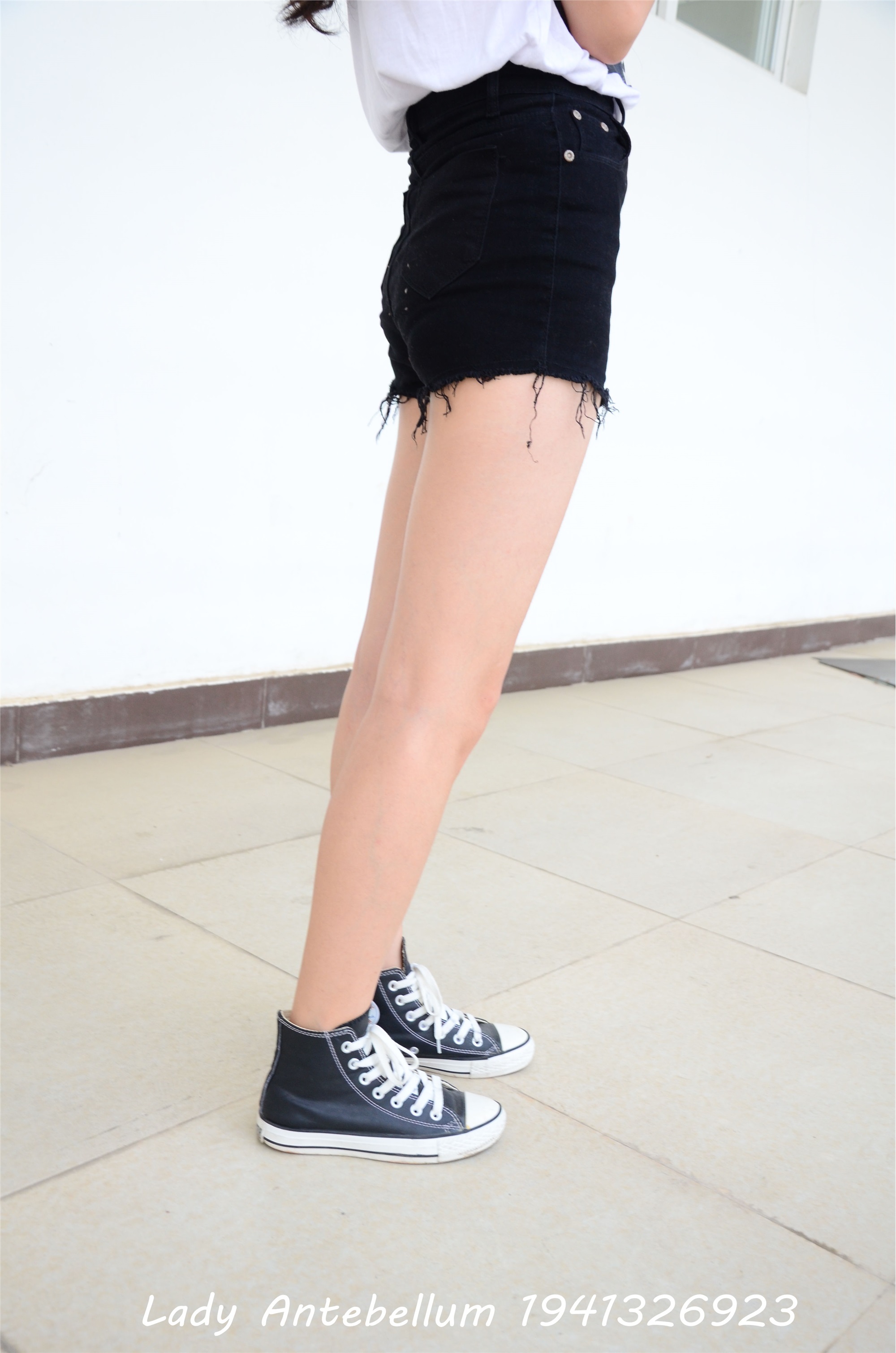 战前女神  恋足美腿棉袜女神级摄影套图 077