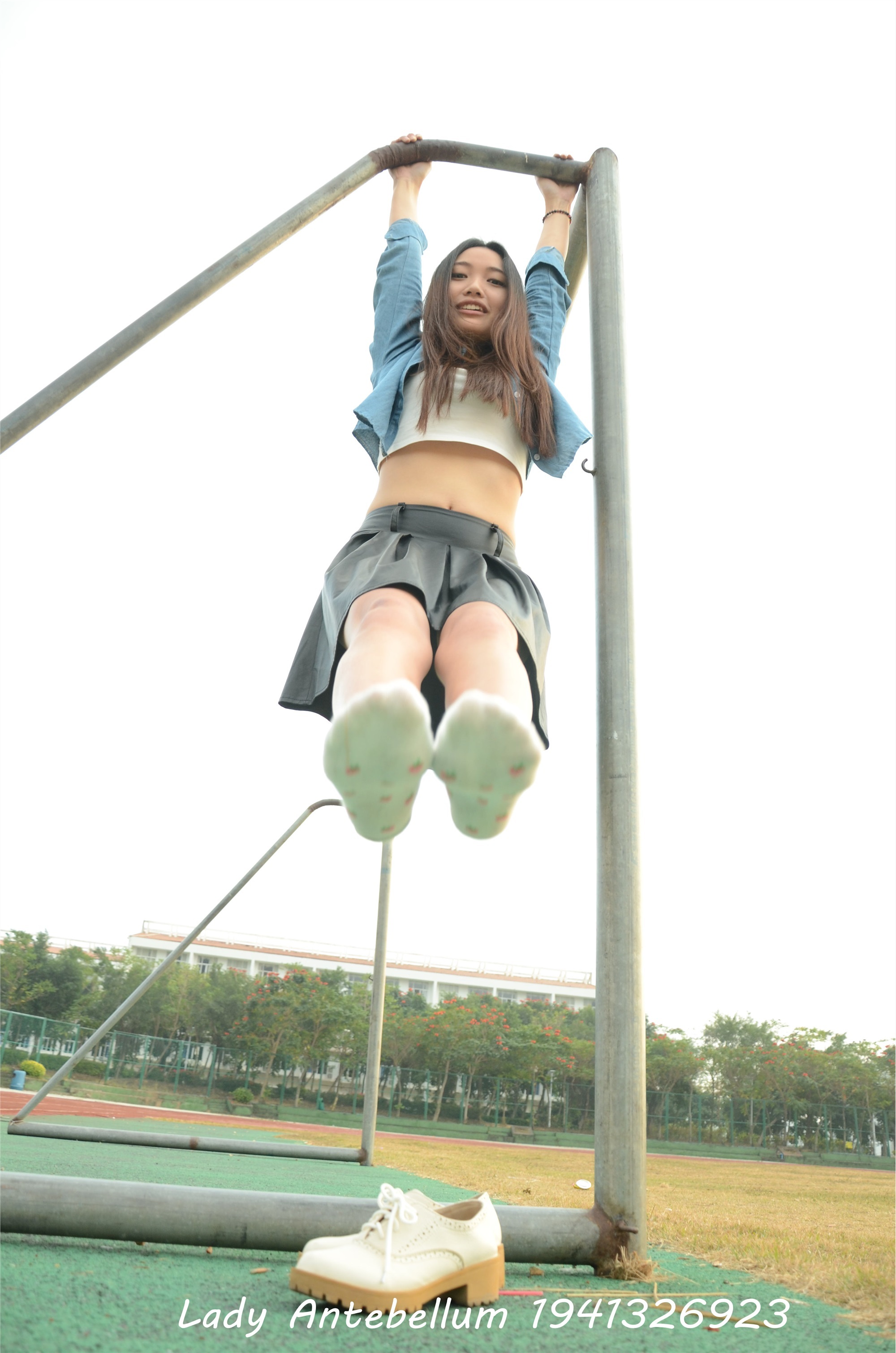 战前女神  恋足美腿棉袜女神级摄影套图 078