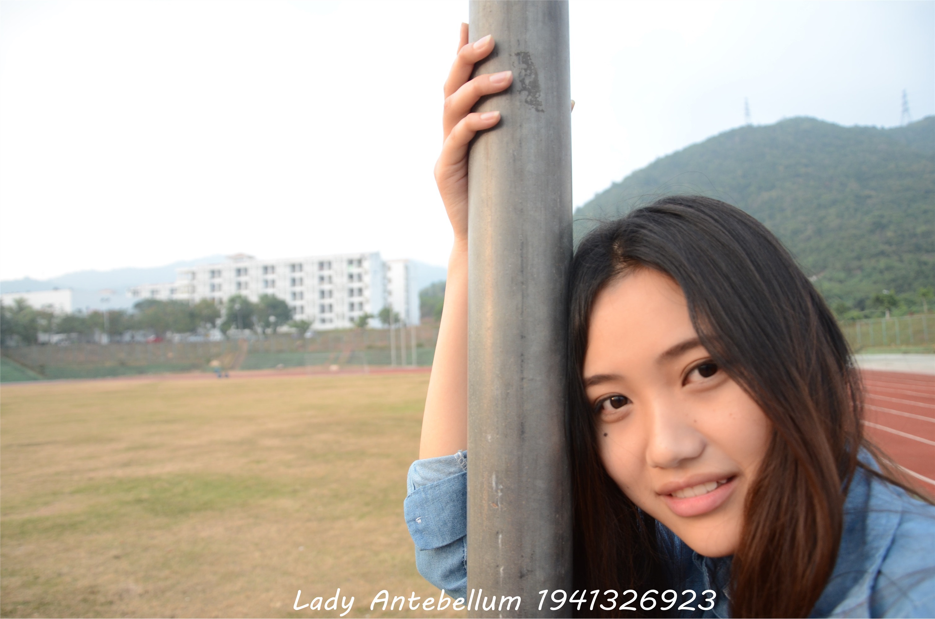 战前女神  恋足美腿棉袜女神级摄影套图 078