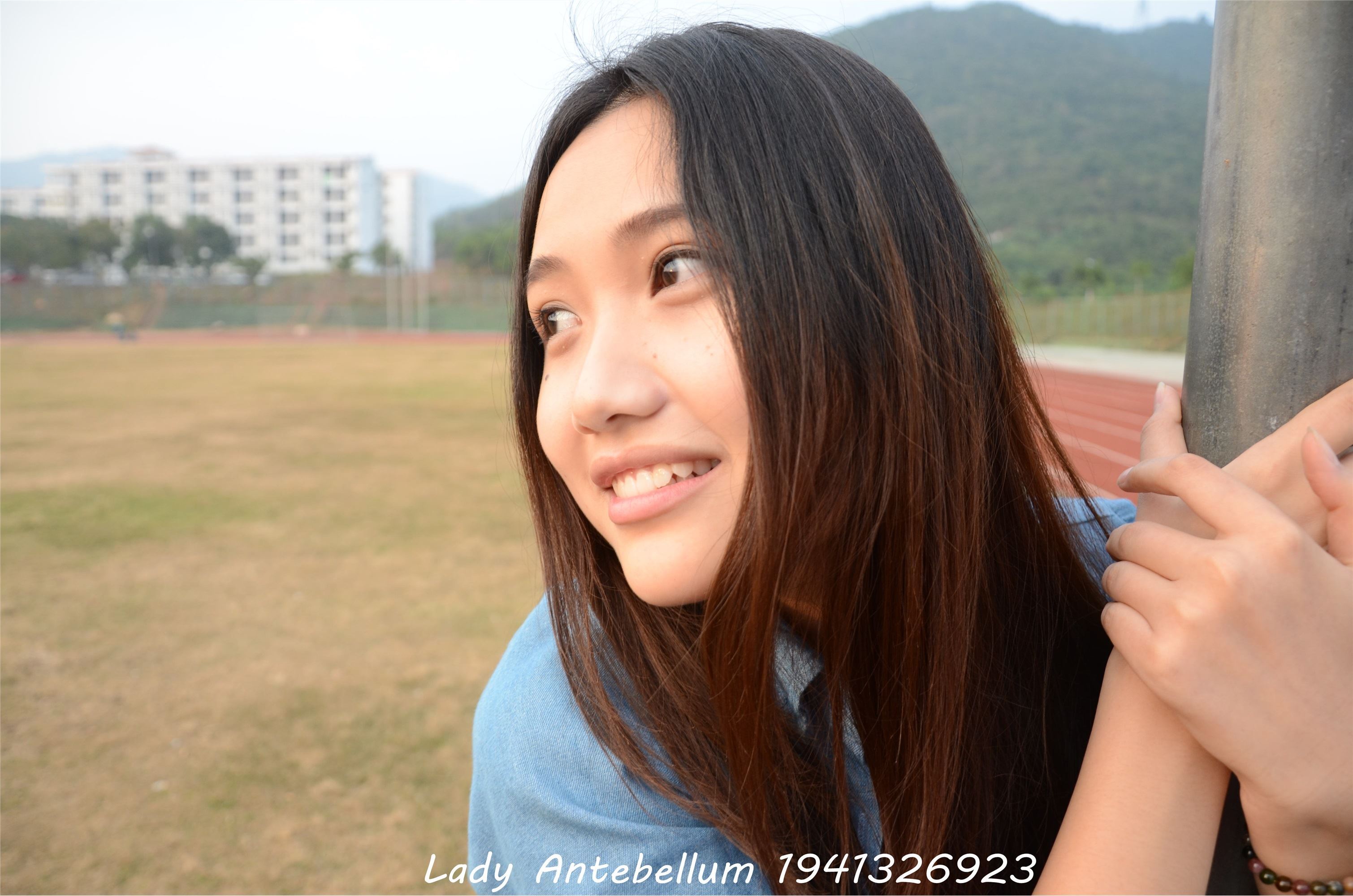 战前女神  恋足美腿棉袜女神级摄影套图 078