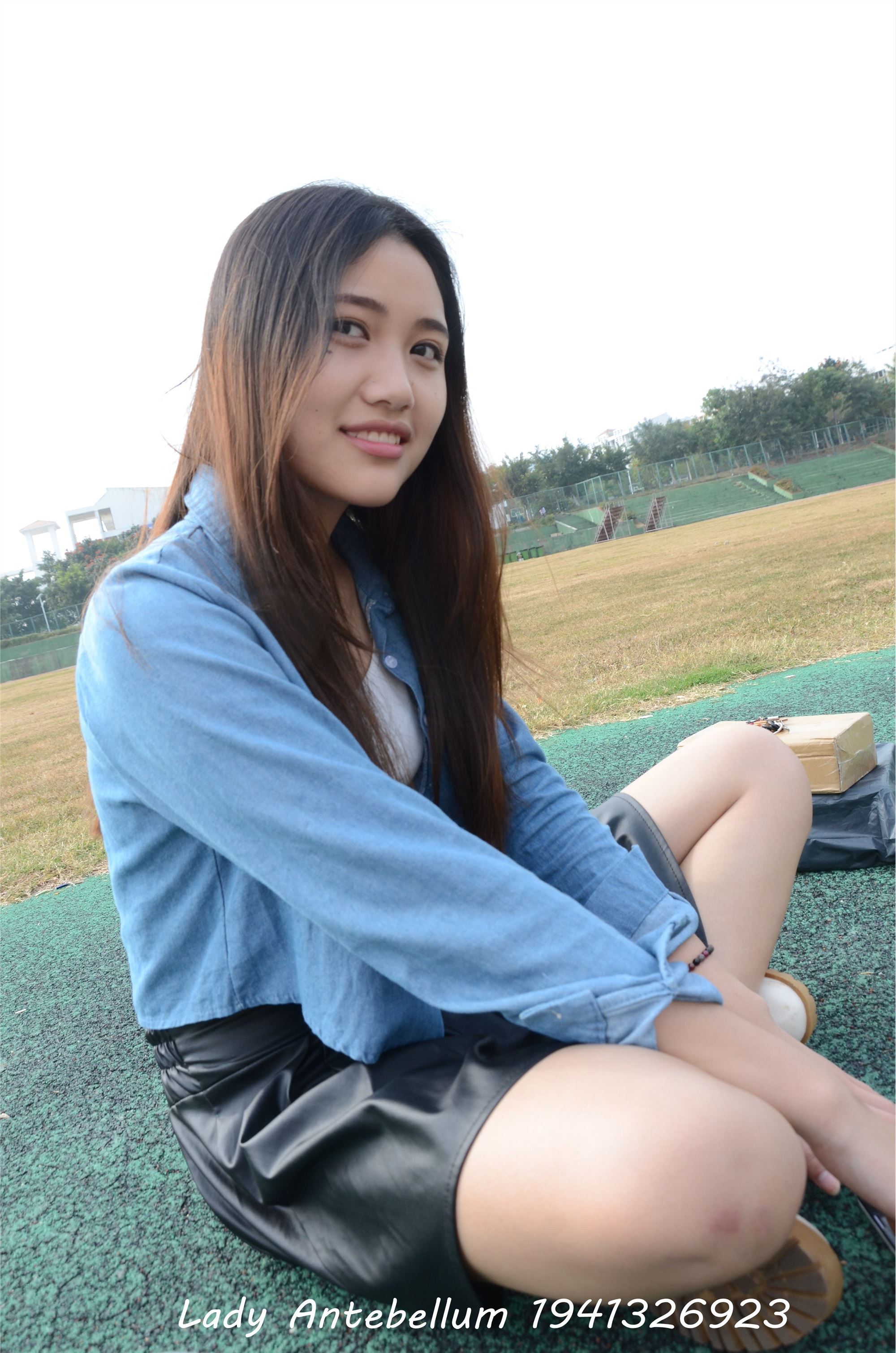 战前女神  恋足美腿棉袜女神级摄影套图 078