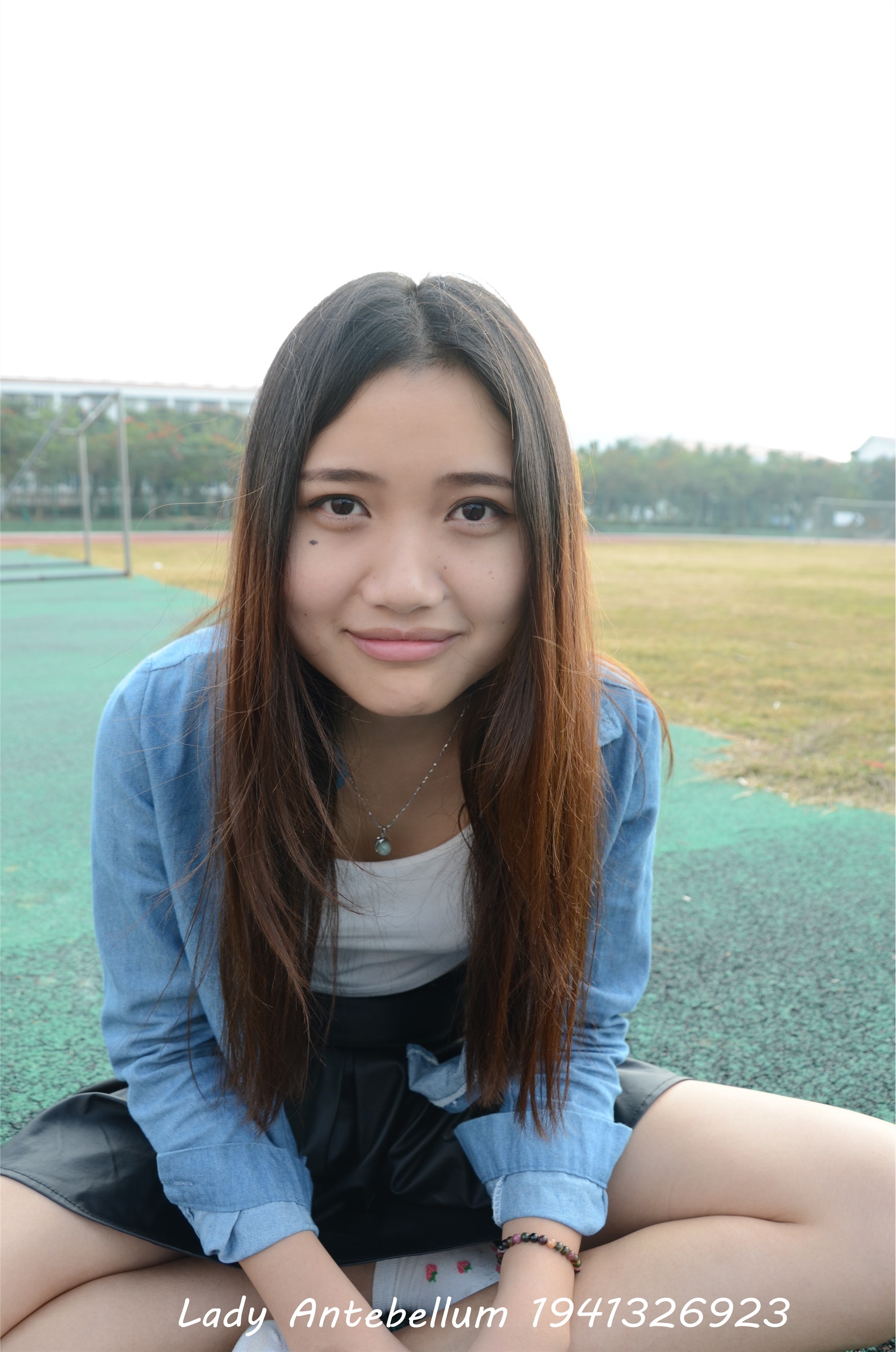 战前女神  恋足美腿棉袜女神级摄影套图 078