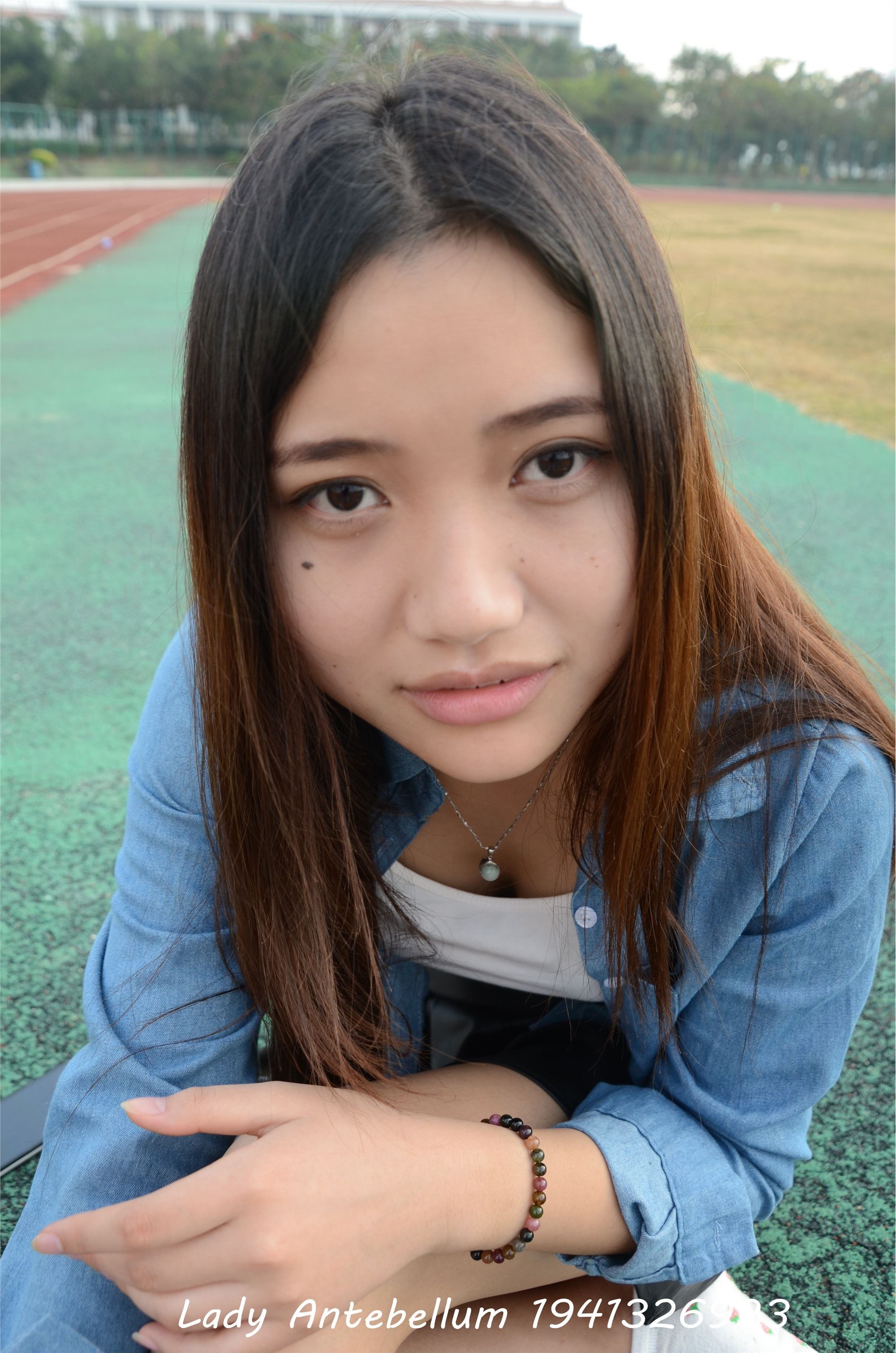 战前女神  恋足美腿棉袜女神级摄影套图 078