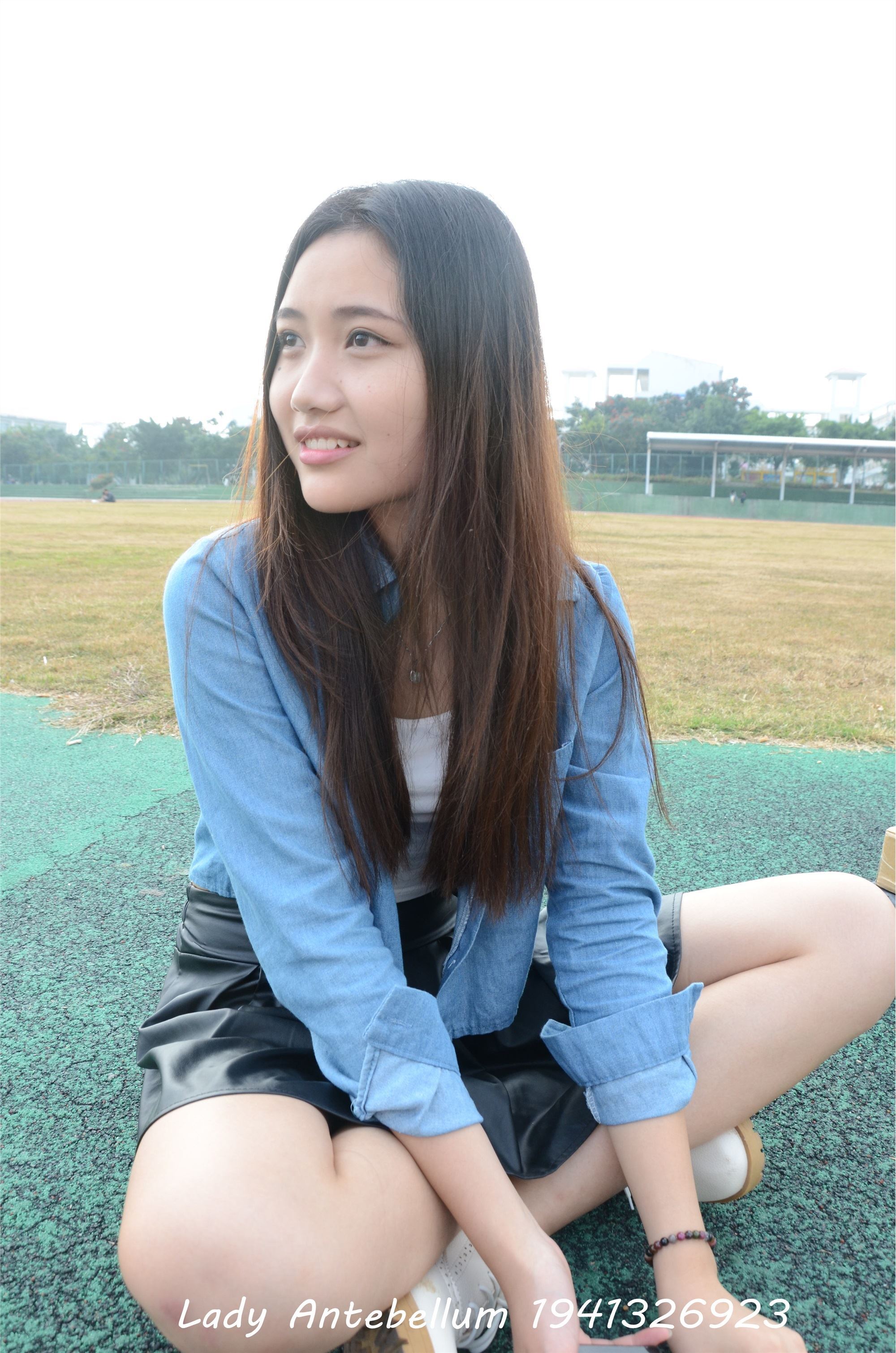 战前女神  恋足美腿棉袜女神级摄影套图 078