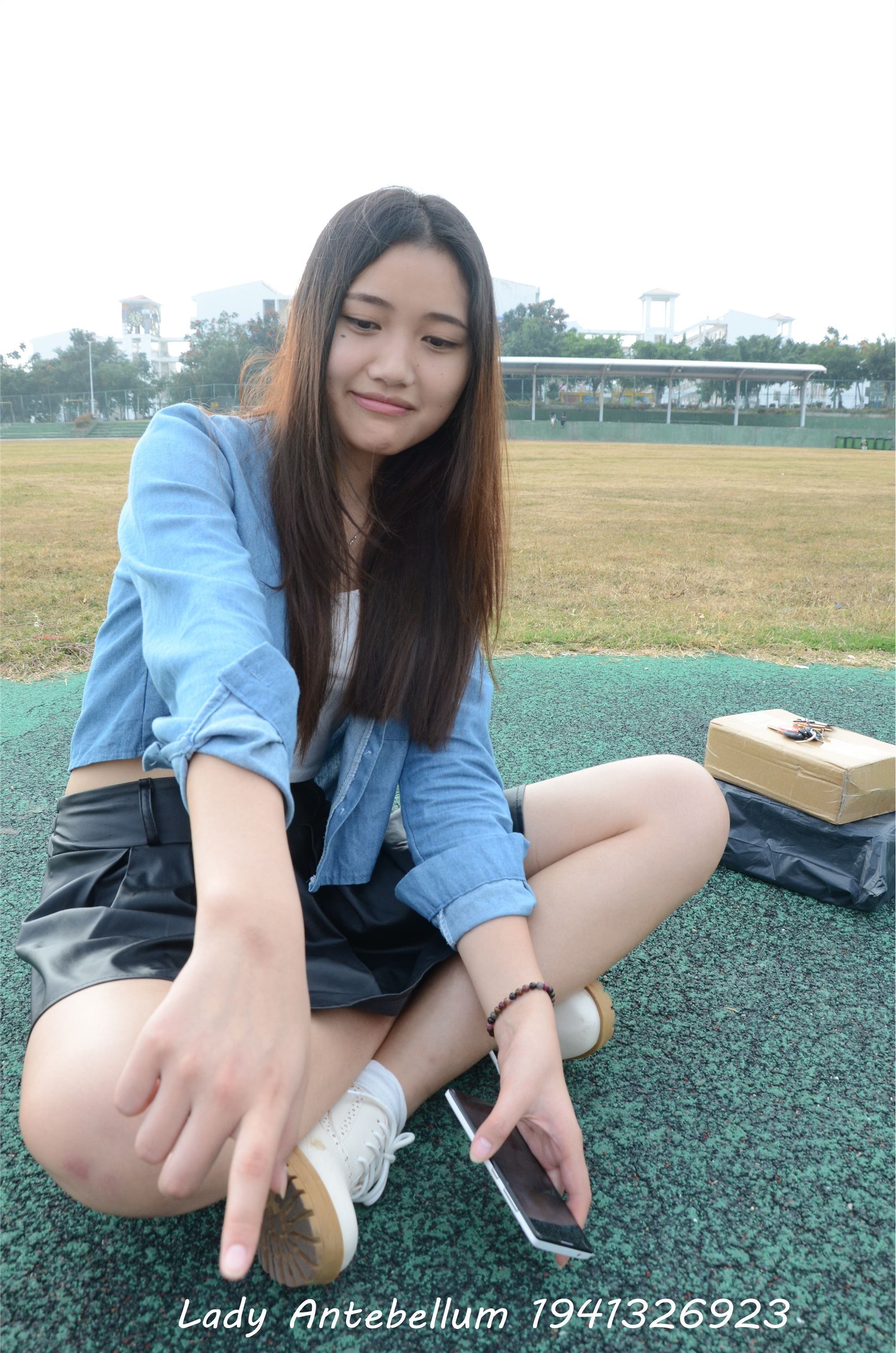 战前女神  恋足美腿棉袜女神级摄影套图 078