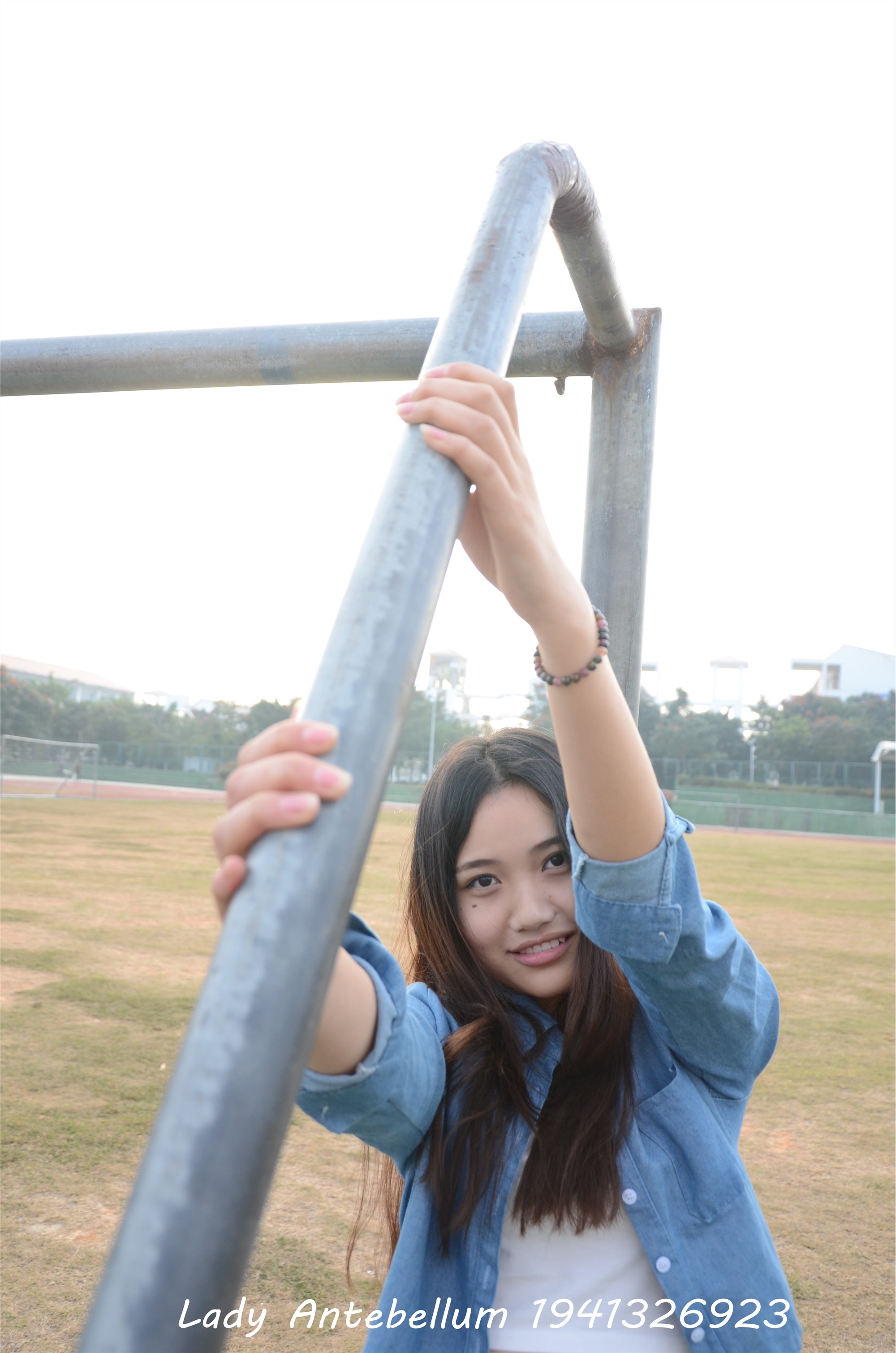 战前女神  恋足美腿棉袜女神级摄影套图 078