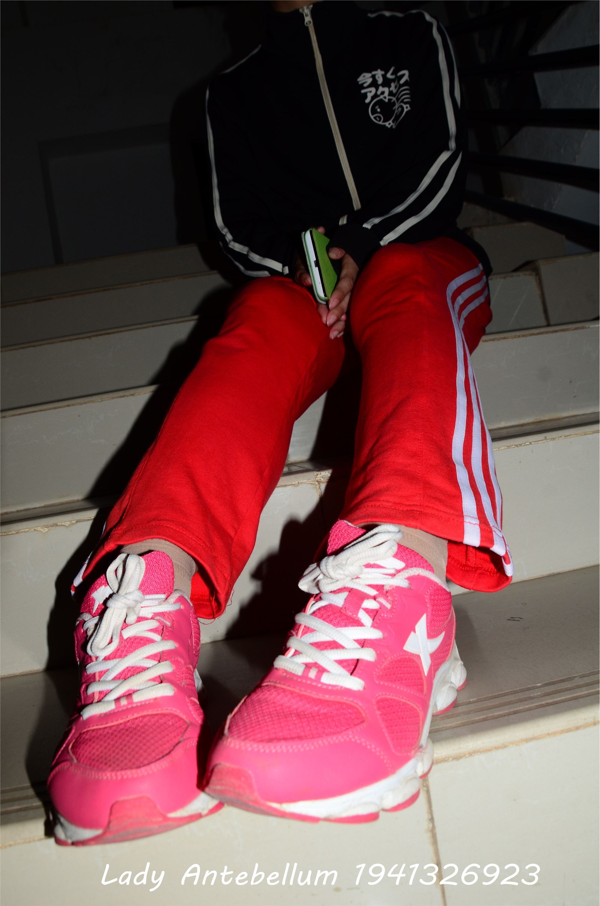 战前女神  恋足美腿棉袜女神级摄影套图 079