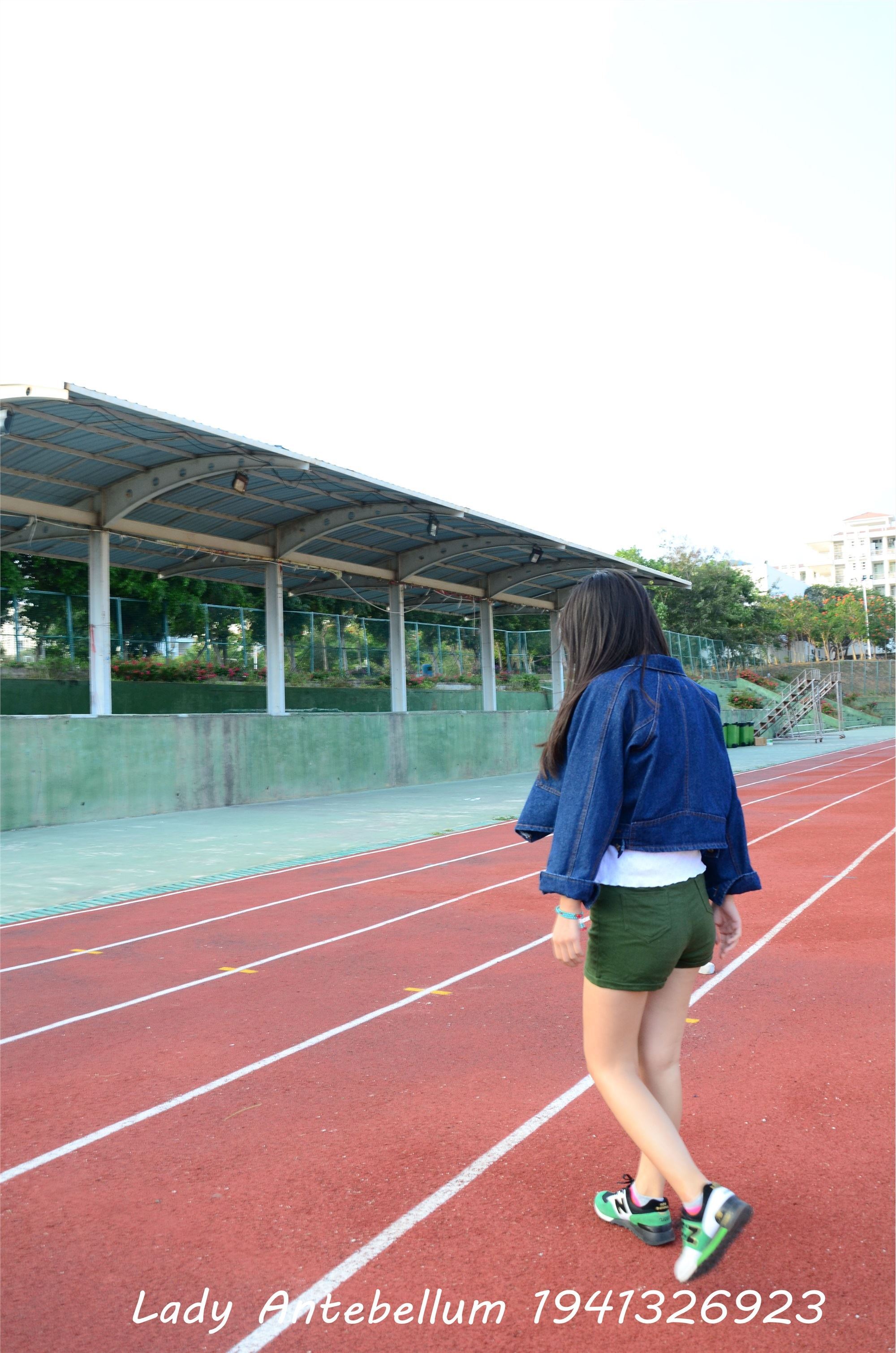 战前女神  恋足美腿棉袜女神级摄影套图 080