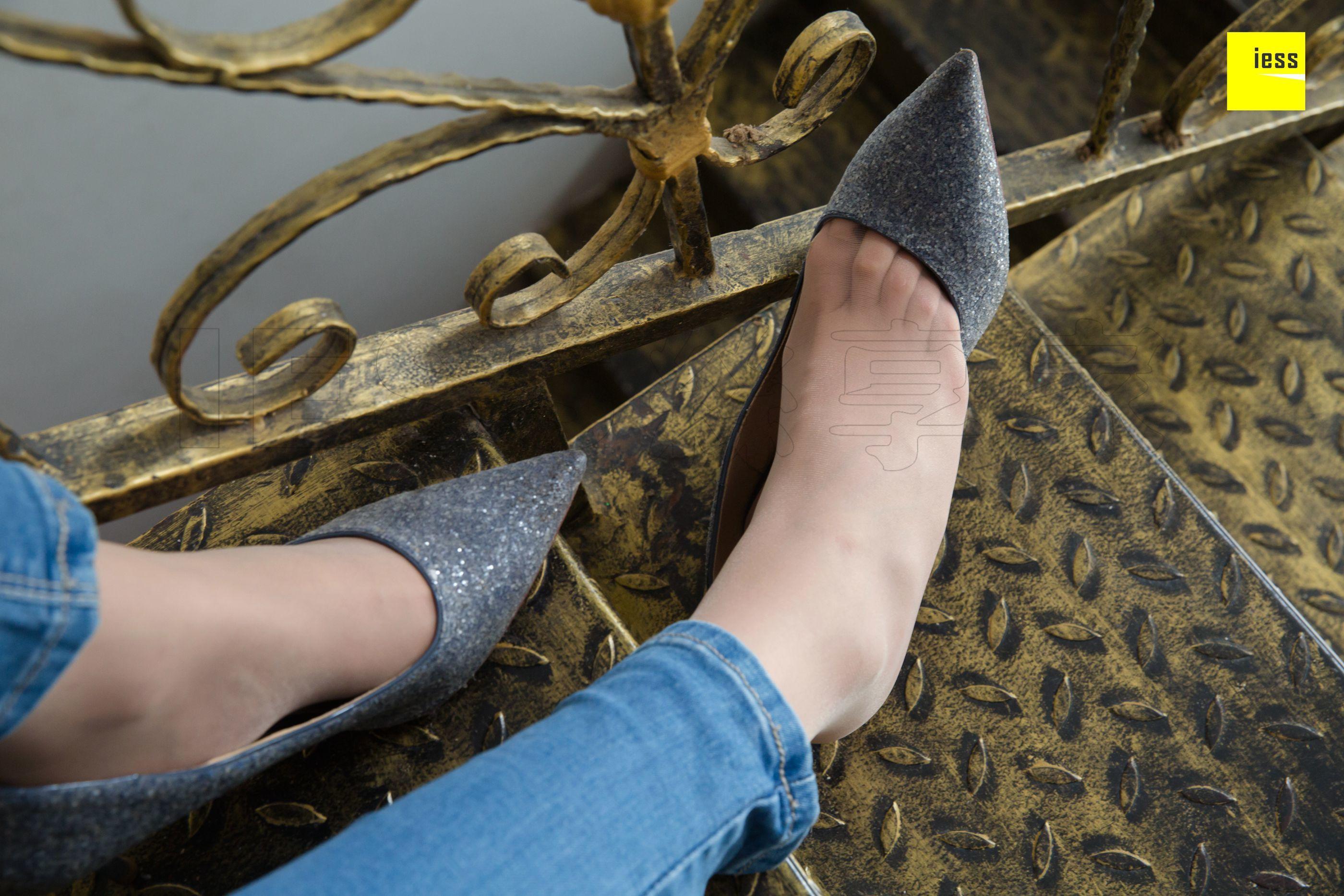 IESS异思趣向  2018.07.09 丝享家270：《九妹破洞牛仔裤肉丝》九妹