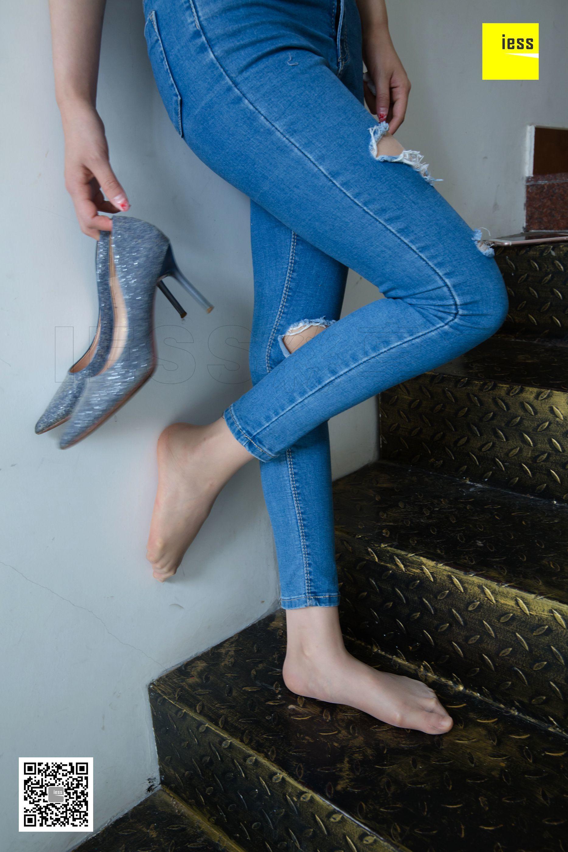 IESS异思趣向  2018.07.09 丝享家270：《九妹破洞牛仔裤肉丝》九妹