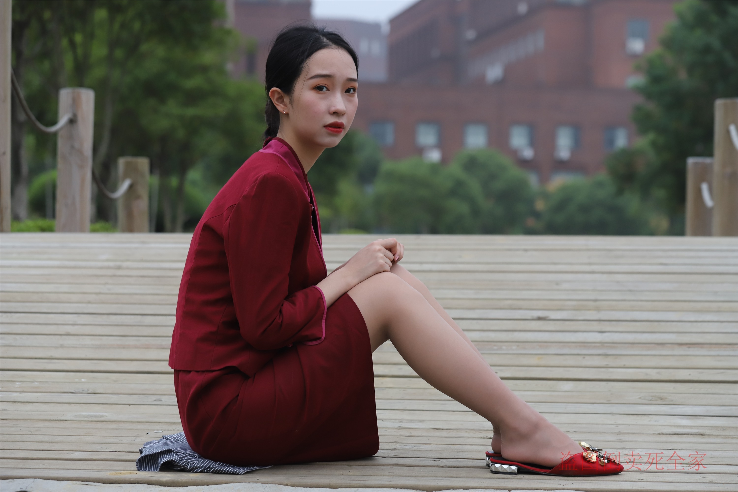 大西瓜套图 S026 红制服 682p2