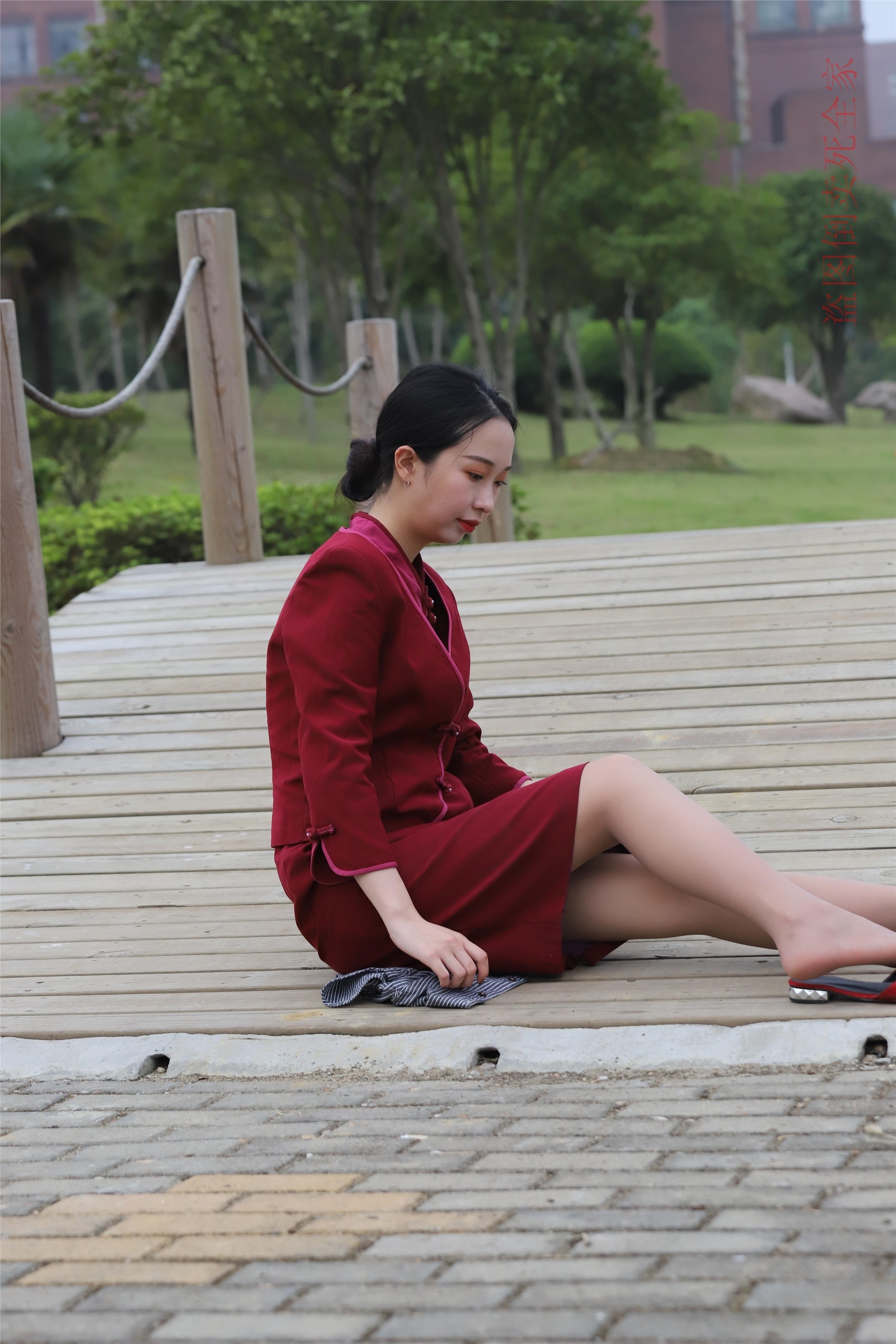 大西瓜套图 S026 红制服 682p2