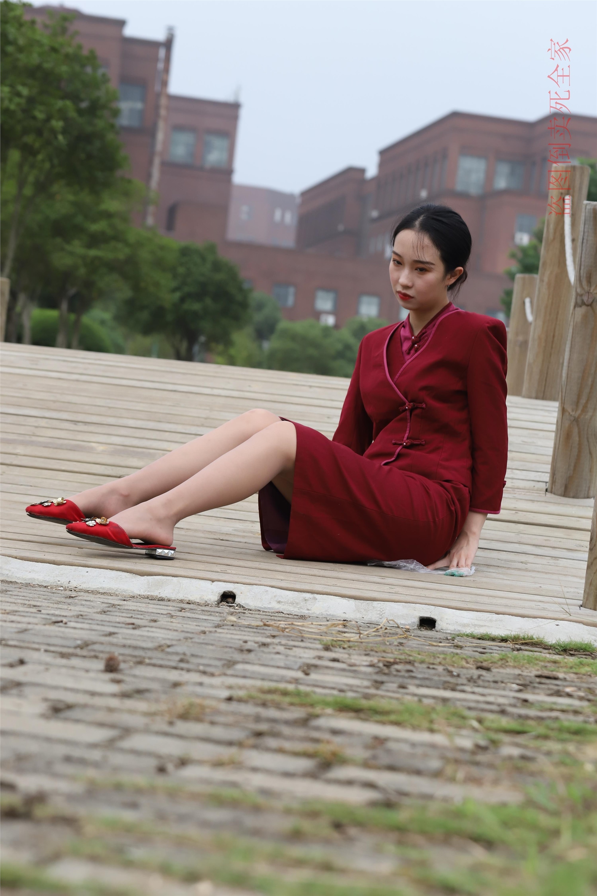 大西瓜套图 S026 红制服 682p3