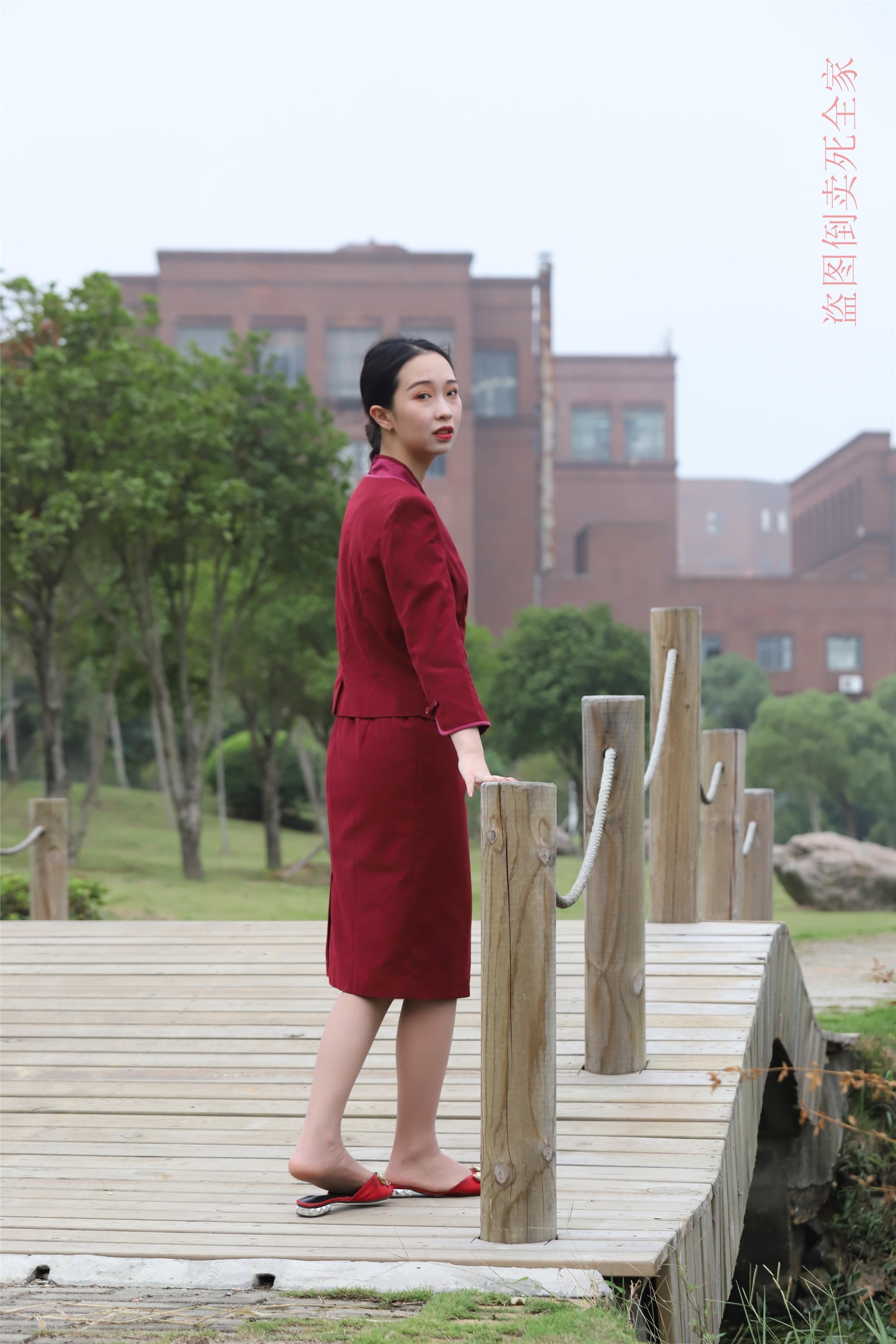 大西瓜套图 S026 红制服 682p4