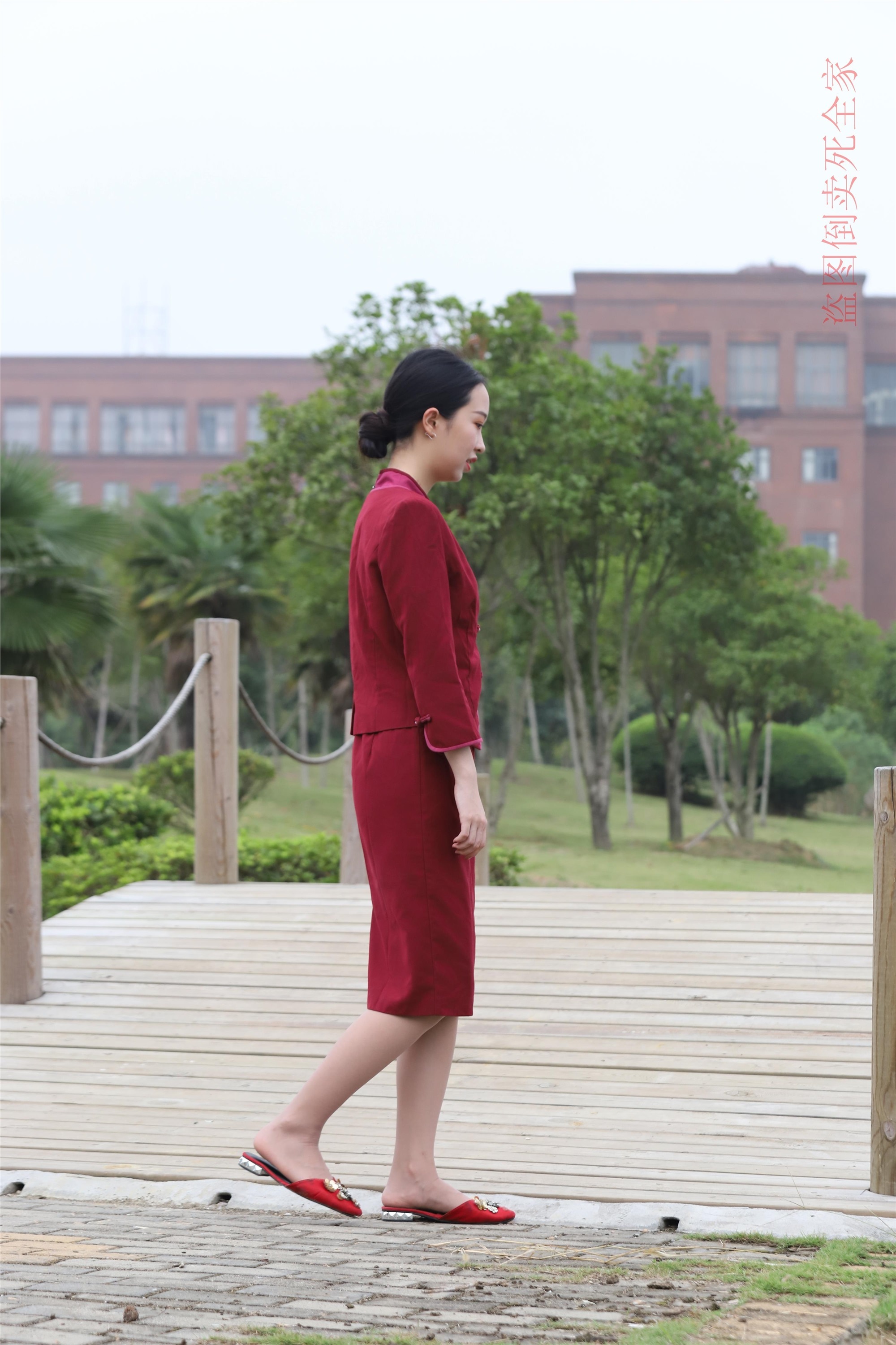 大西瓜套图 S026 红制服 682p4