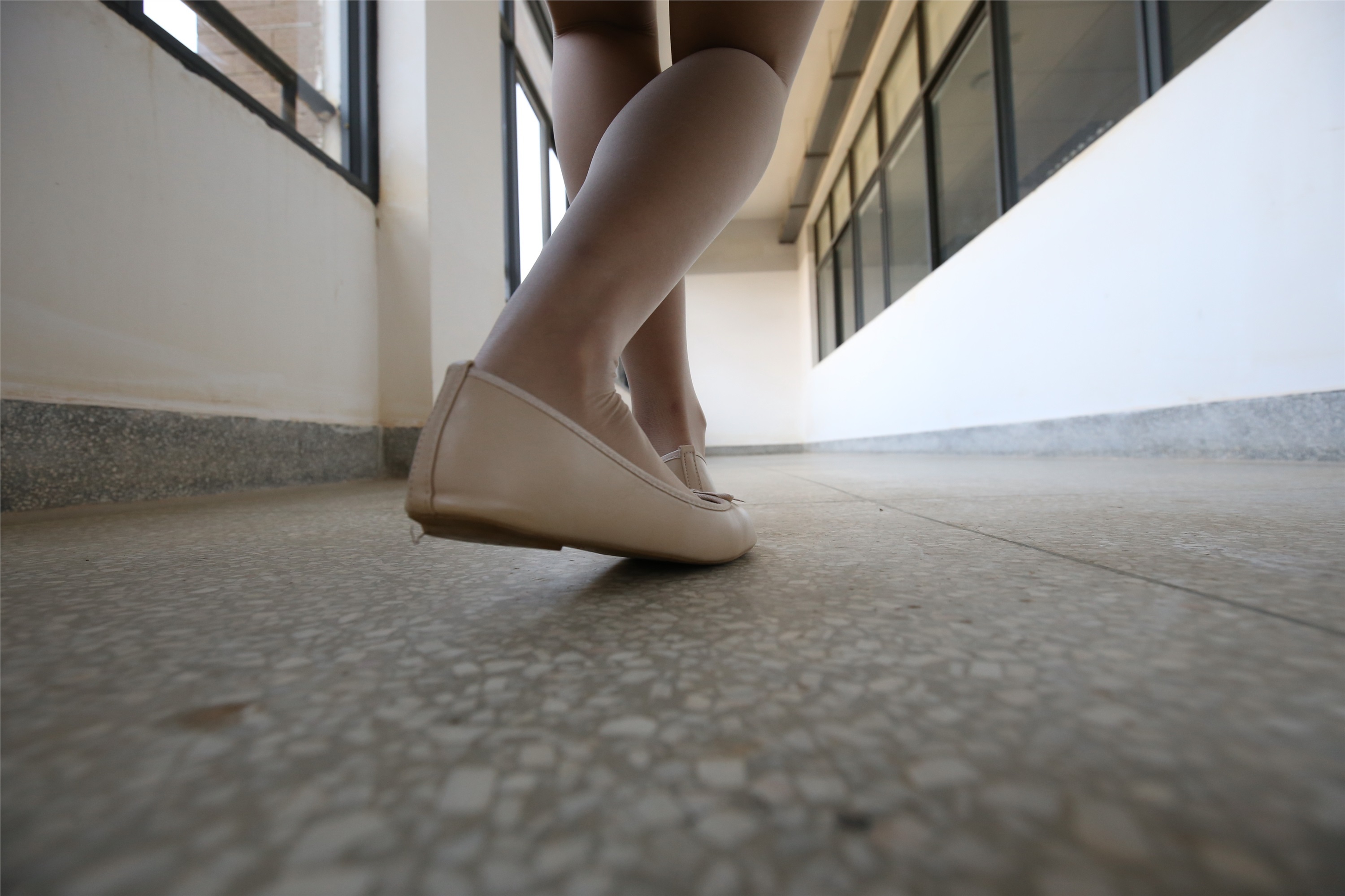 大西瓜套图 S033 肉丝-1小姐姐407p 1sp1