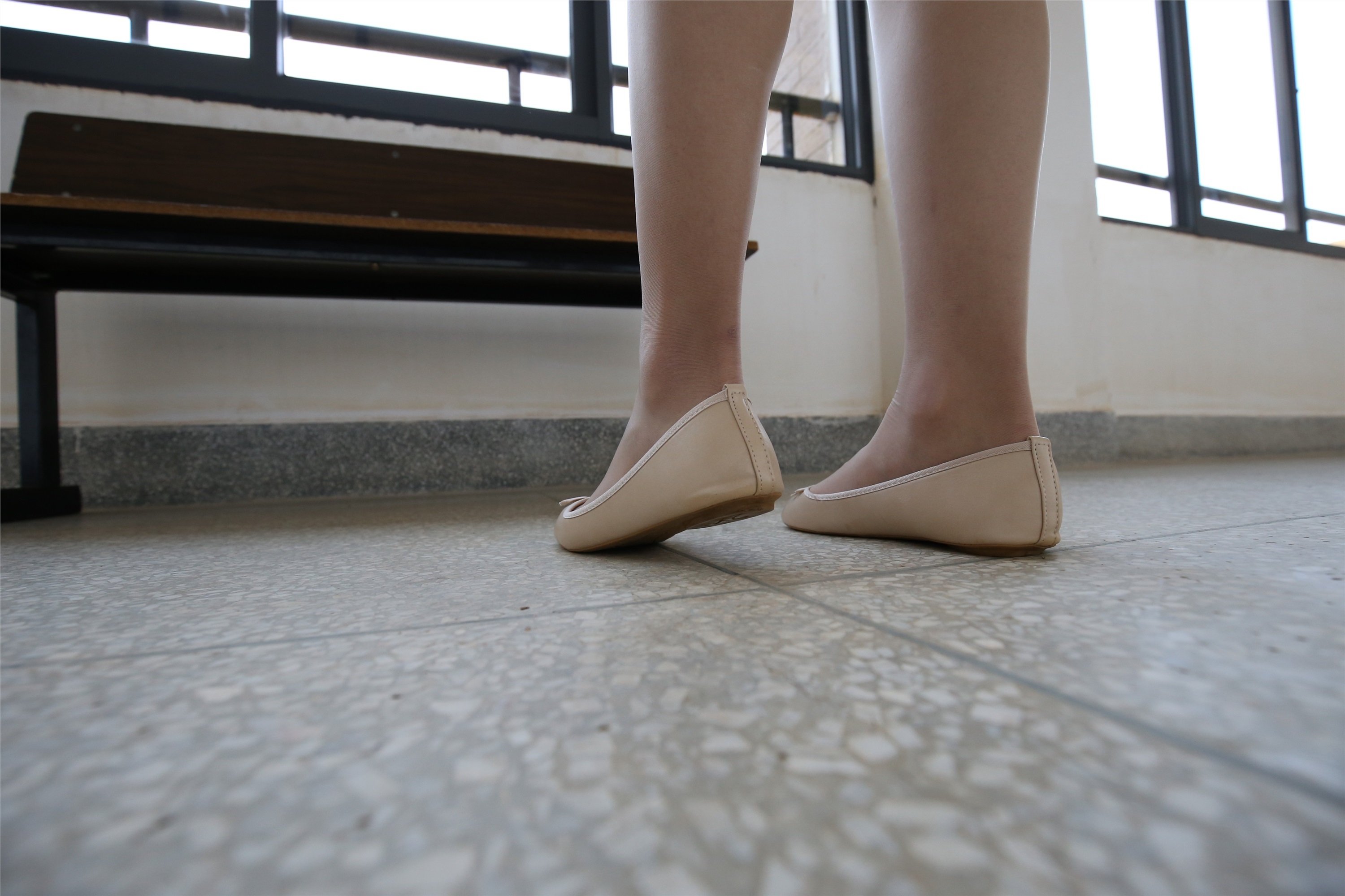 大西瓜套图 S033 肉丝-1小姐姐407p 1sp2