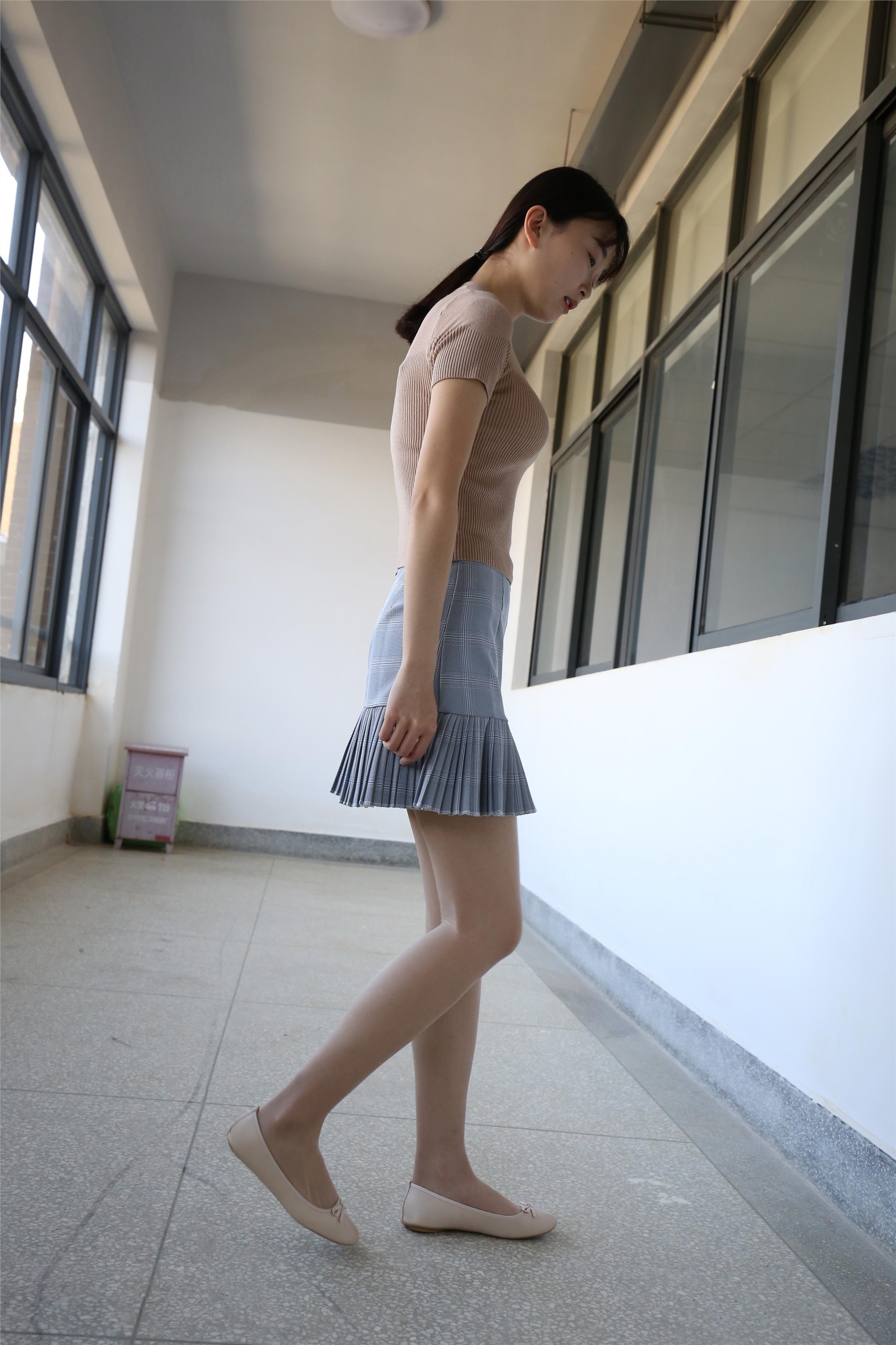 大西瓜套图 S033 肉丝-1小姐姐407p 1sp3