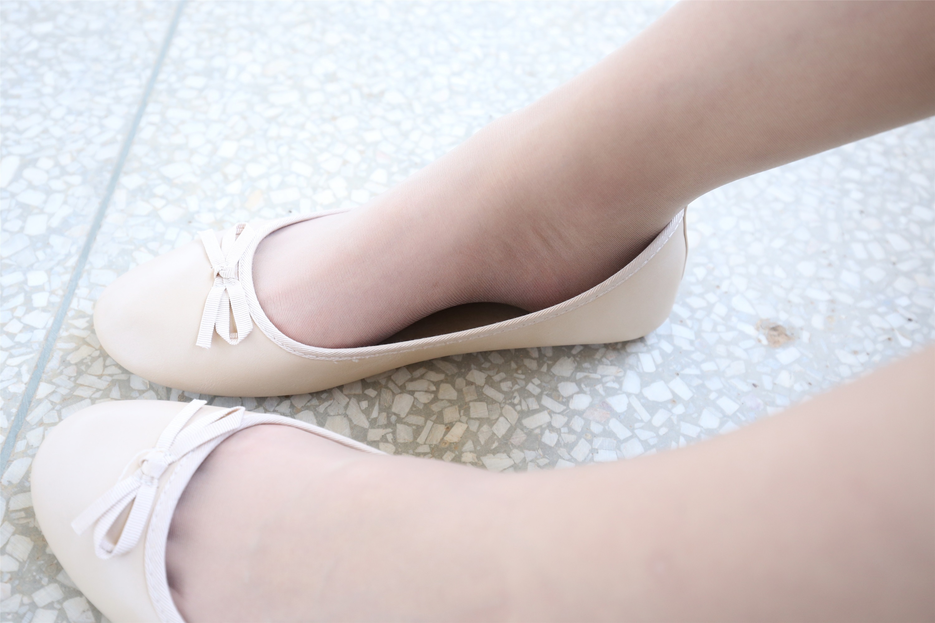 大西瓜套图 S033 肉丝-1小姐姐407p 1sp3